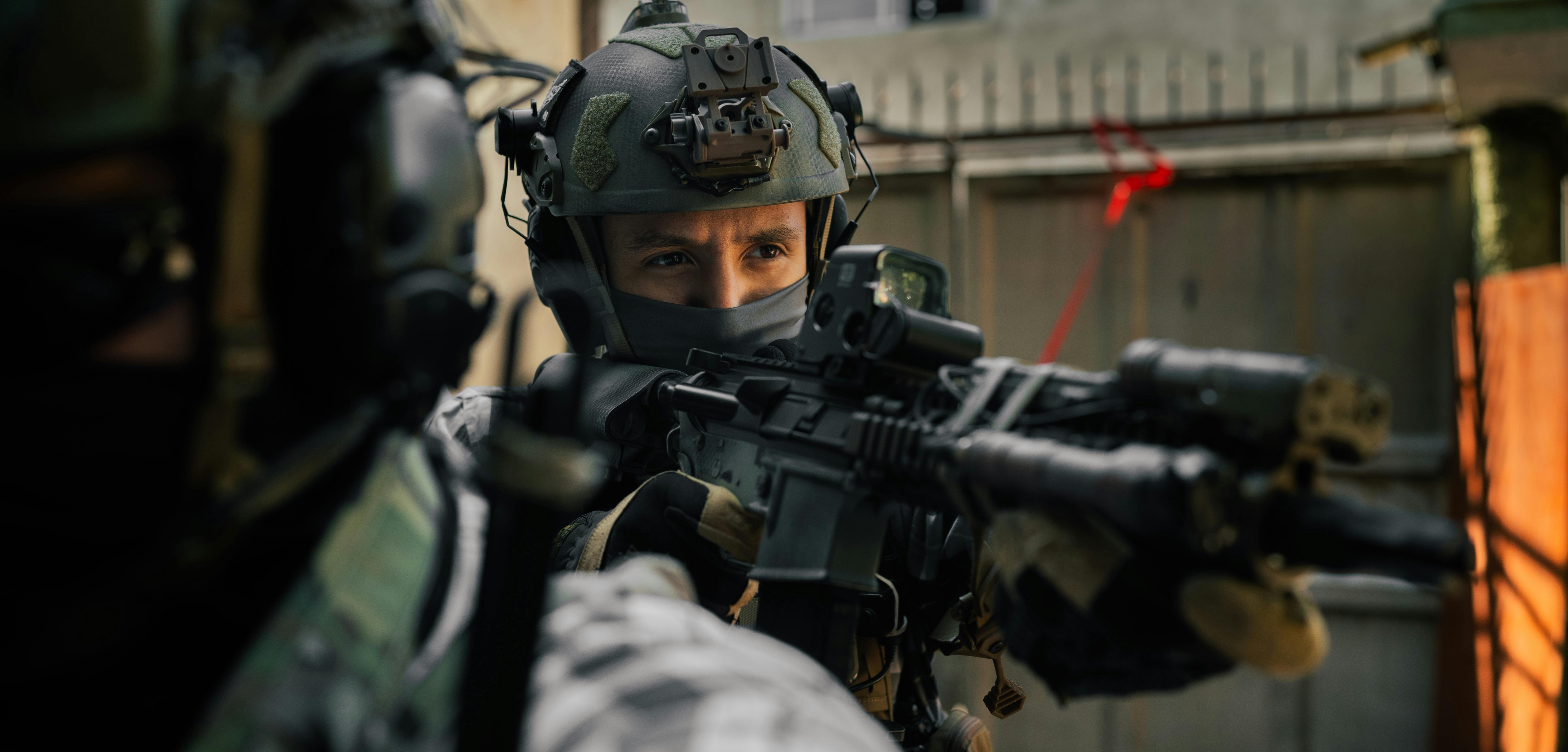 國際：美軍中東集結！伊朗不屈服，川普表達納悶