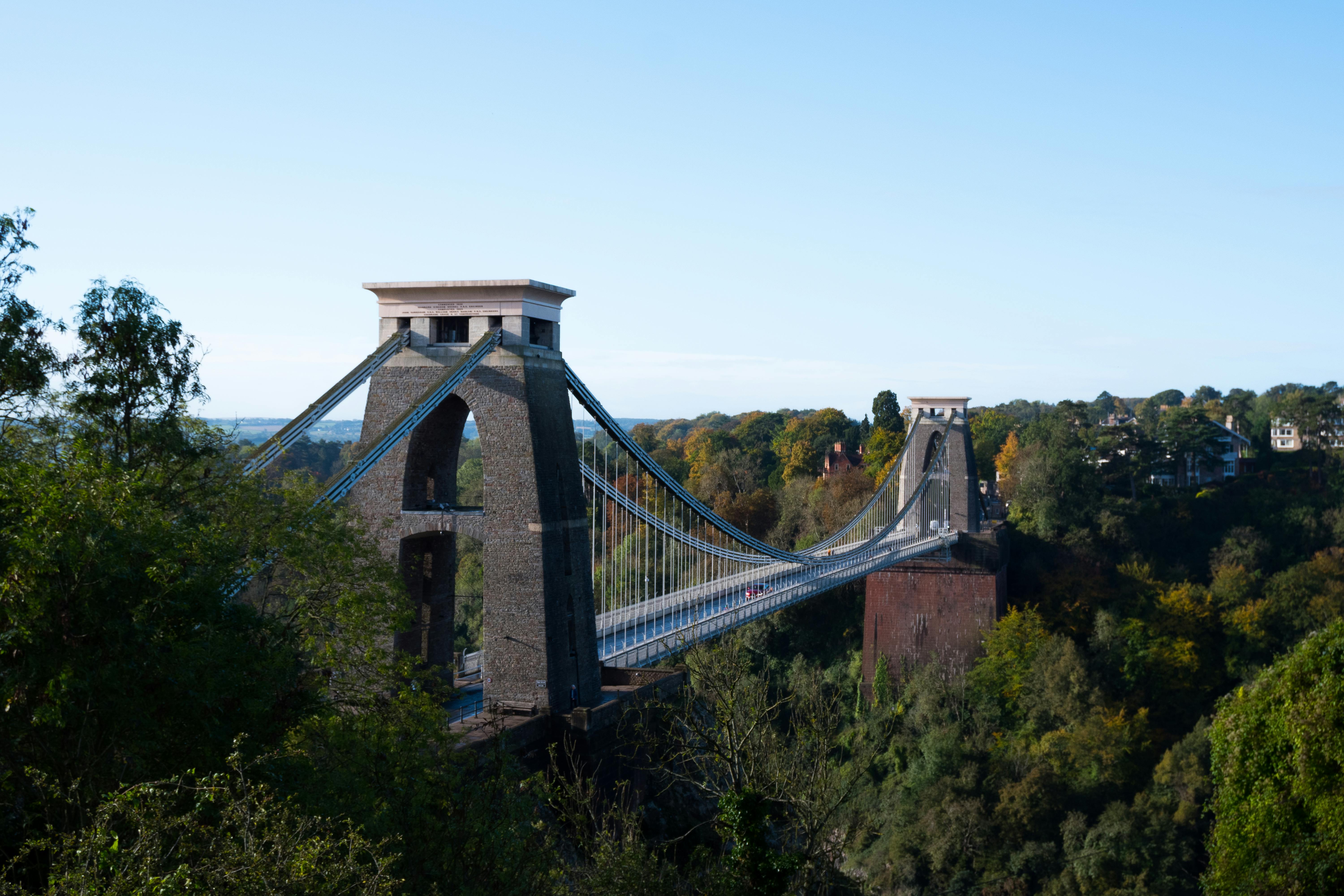Scenic view of the Clifton Suspension Bridge spanning the Avon Gorge in Bristol, UK.