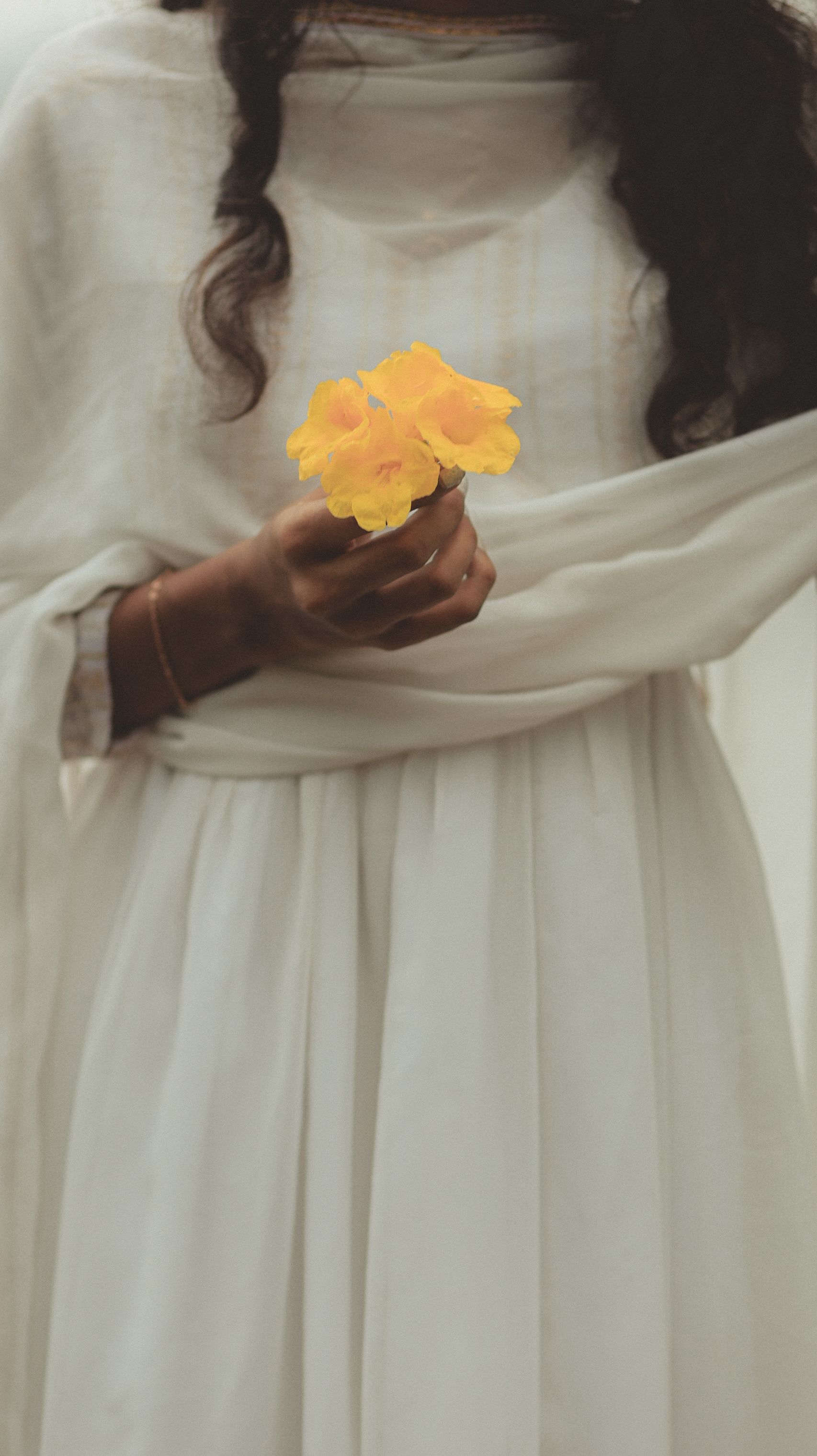 Cool White Dress With Yellow Flowers Gallery