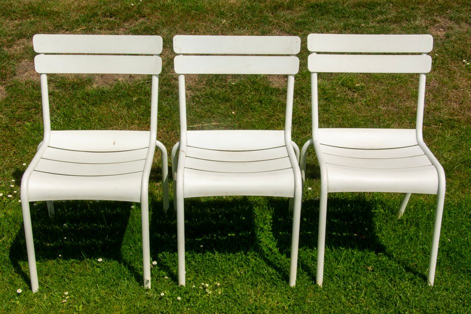 How to Paint Metal Chairs with Chalk Paint Metal Chairs: A Step-by-Step Guide