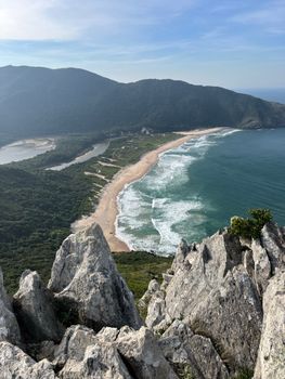 Praia do Rosa: Um Paraíso no Litoral Catarinense - imagem 4