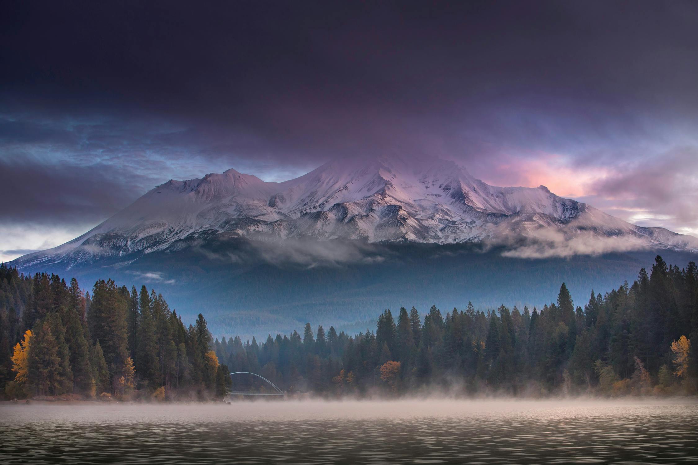 free photo of stunning view of snow capped mount shasta