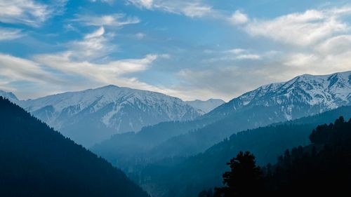 Free Beautiful snow-covered mountains in Gulmarg under the blue sky. Stock Photo