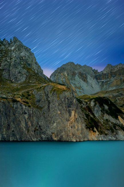 1. Lake Tekapo: Starry Skies and Turquoise Hues 1. Lake Tekapo: Starry Skies and Turquoise Hues