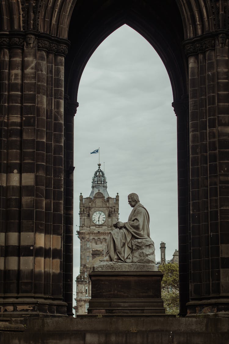 Side View Of The Sir Walter Scott Satatue