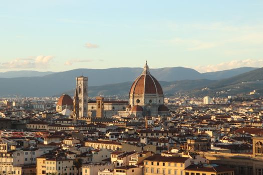 Uffizi and Accademia private morning — Florence
