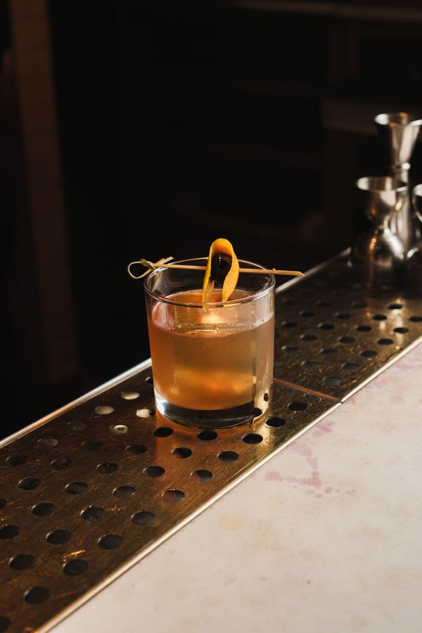 New York City speakeasy cocktail bar tour nightlife