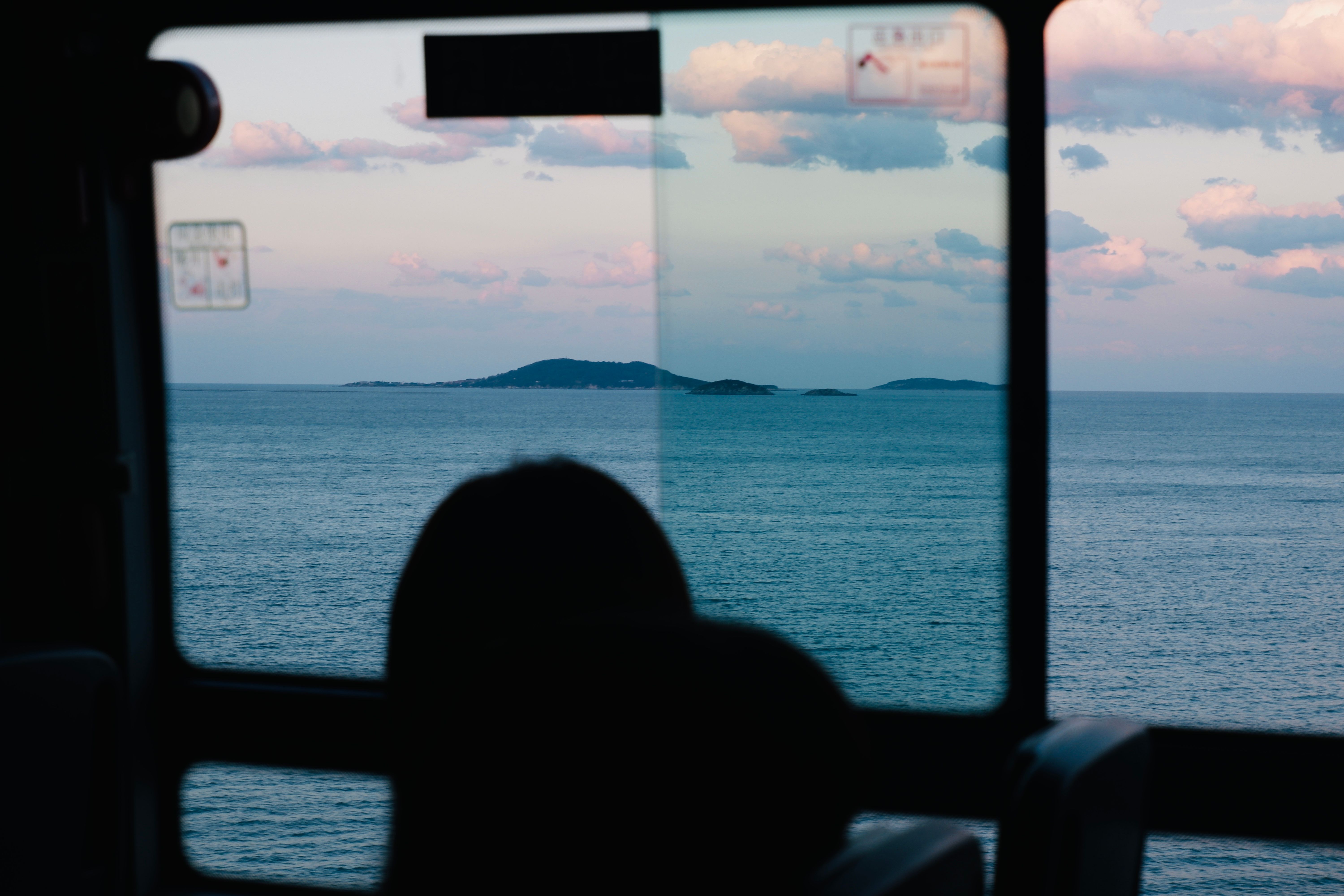Explore Fox Island’s Hidden Gems with Conference Charter Bus Transportation