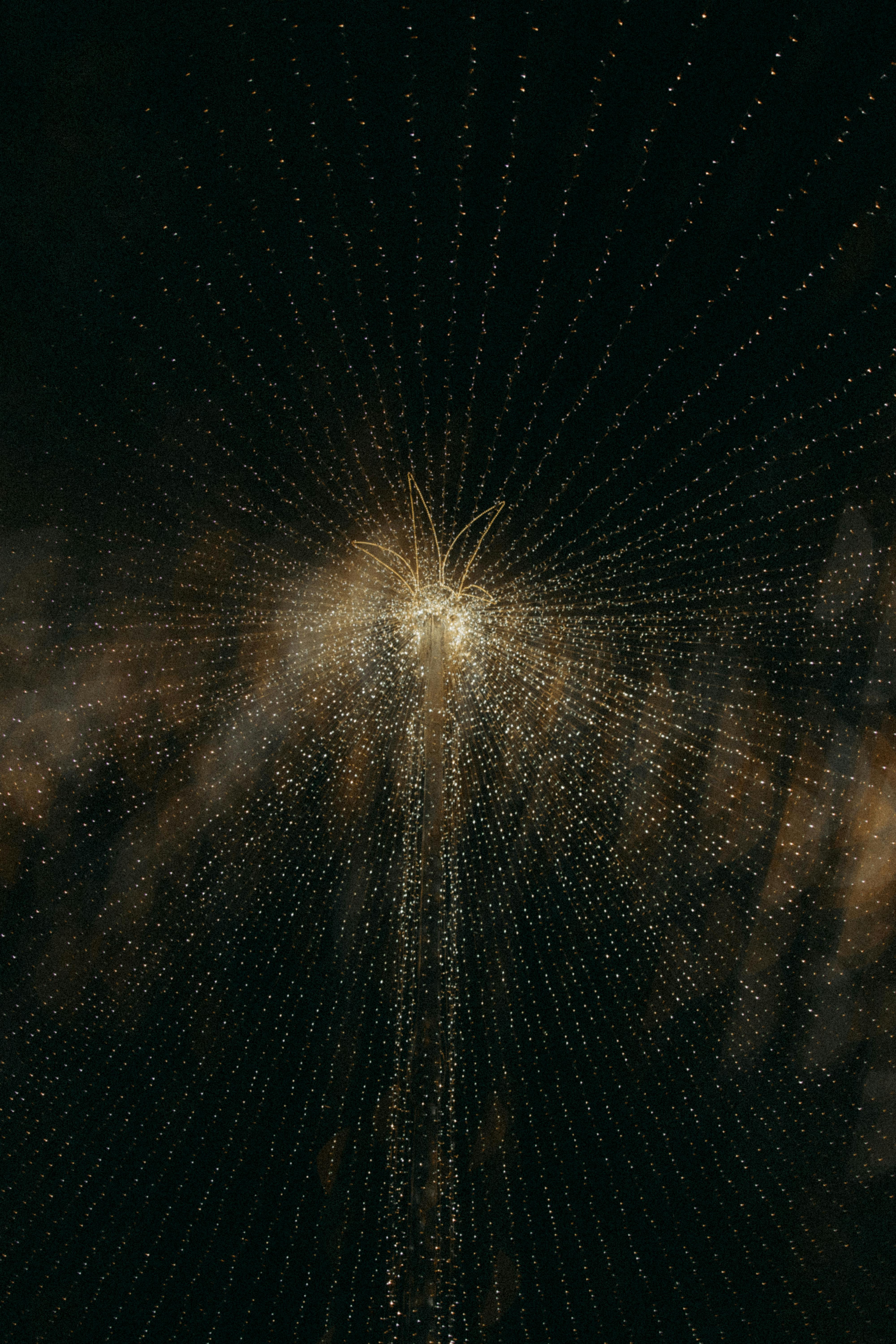 盧廣仲代言春節刮刮樂，頭獎高達2千萬！🎉