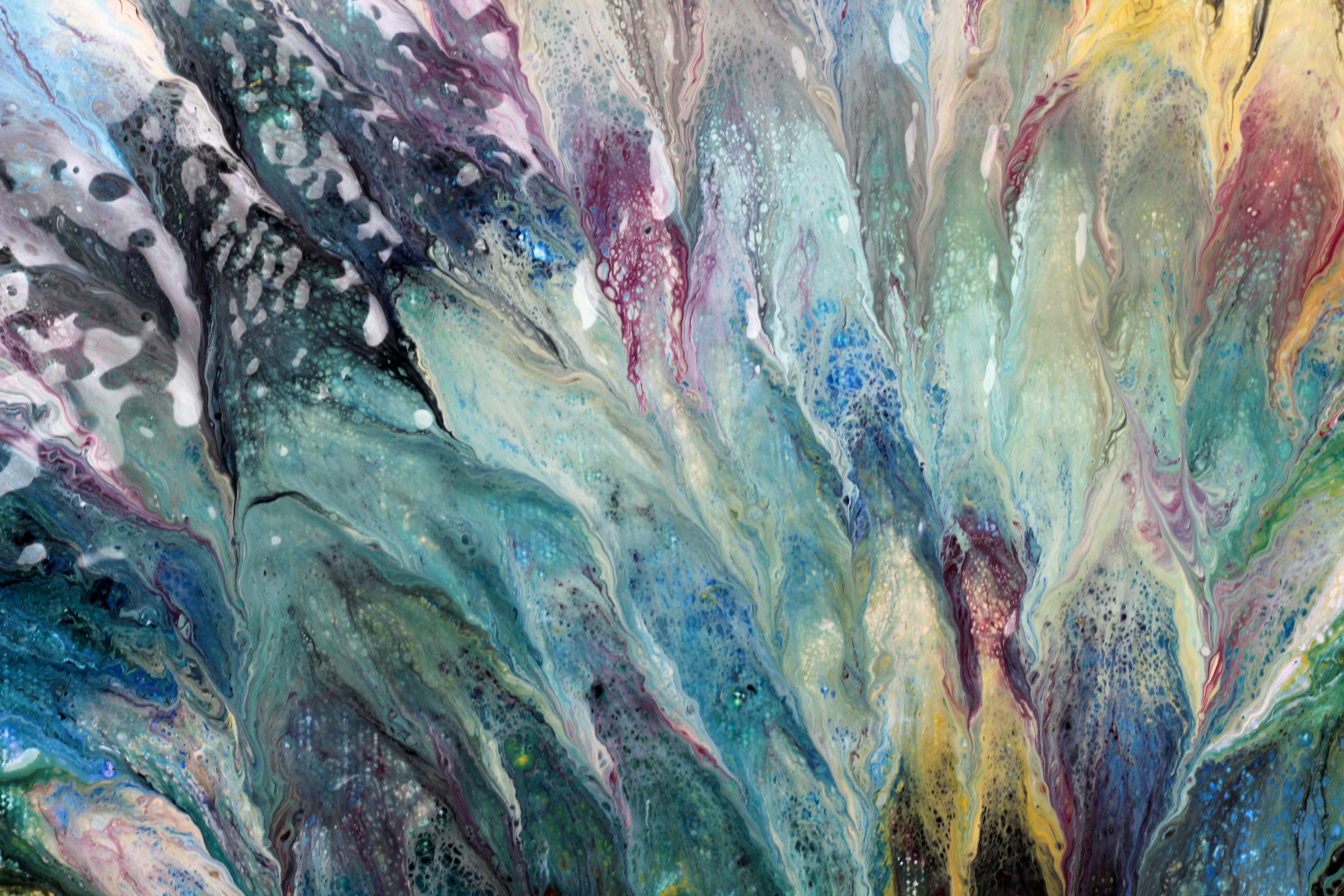 Vibrant Abstract Fluid Art Painting · Free Stock Photo