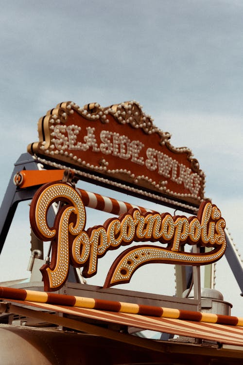 Seaside Swing Popcornopolis Signage