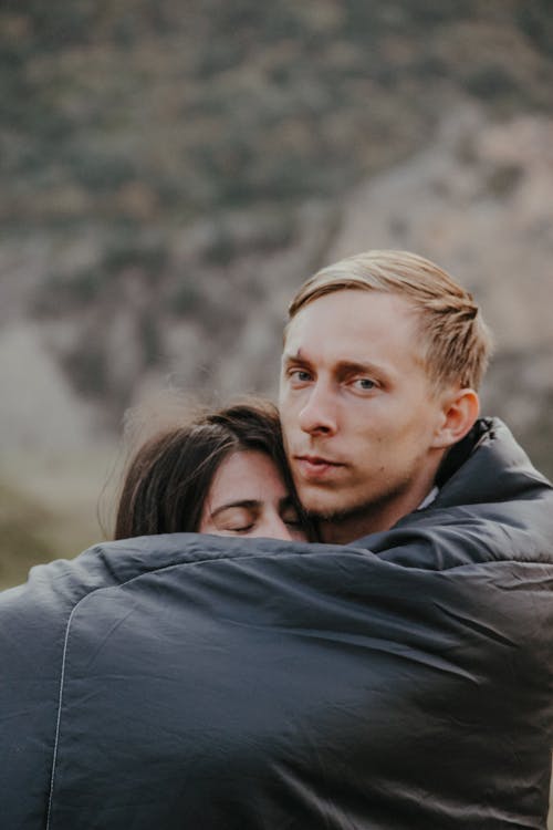 Free Man Hugging Woman Stock Photo