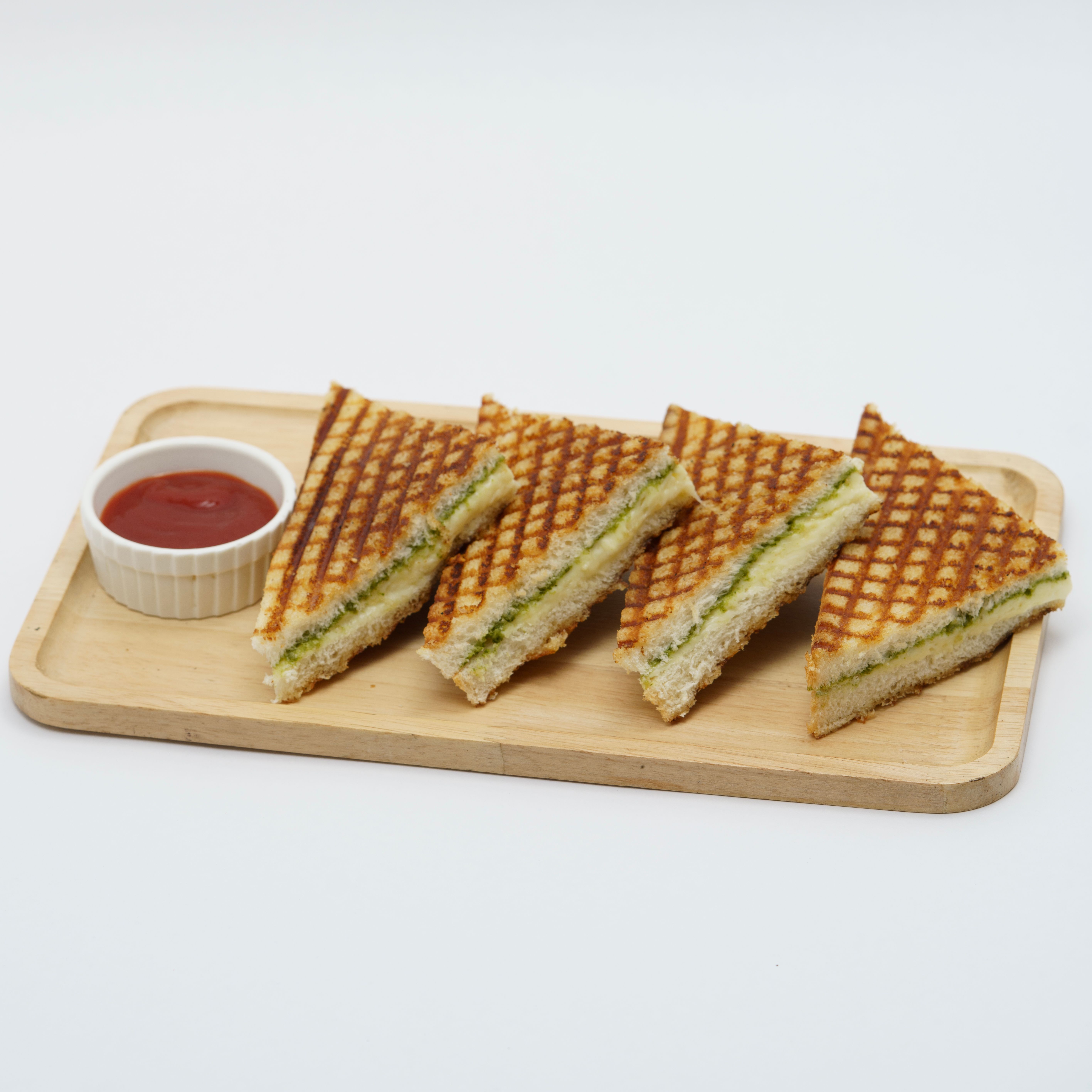 Jumbo Bombay Sandwich