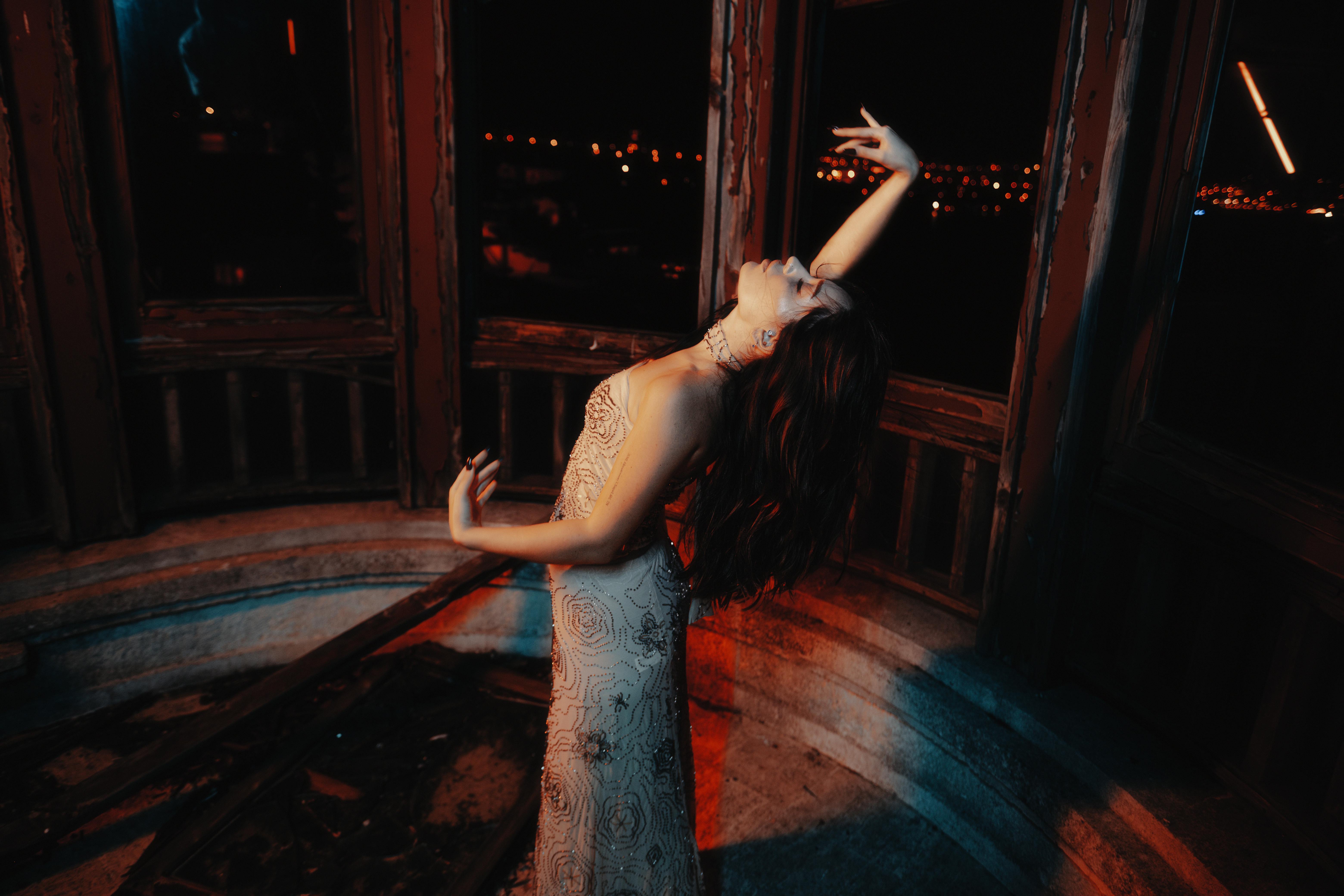 Tactical Analysis: Contrasting Styles, Shared Passion