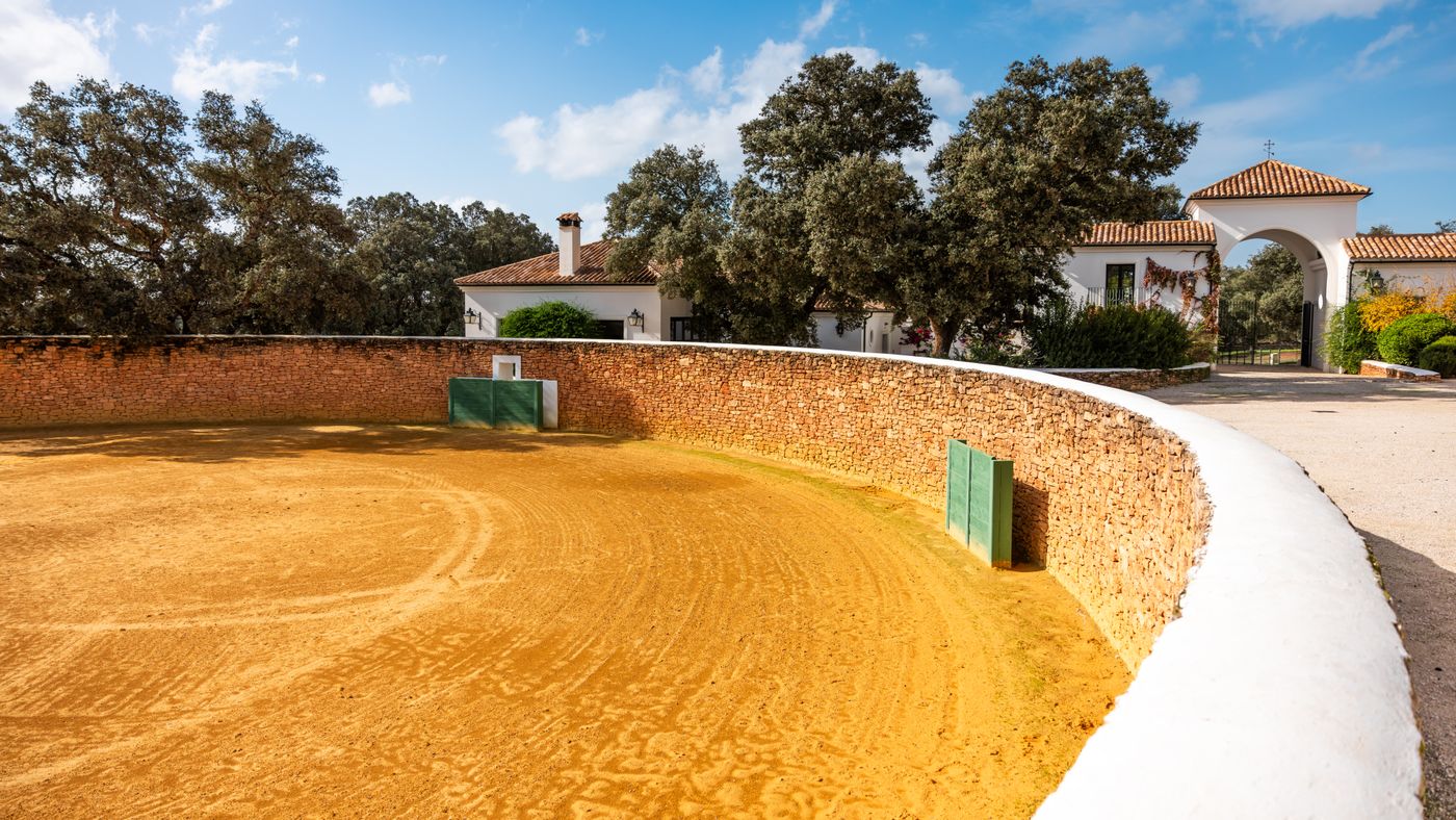 Cortijo Las Encinas — finca andaluza en Ronda
