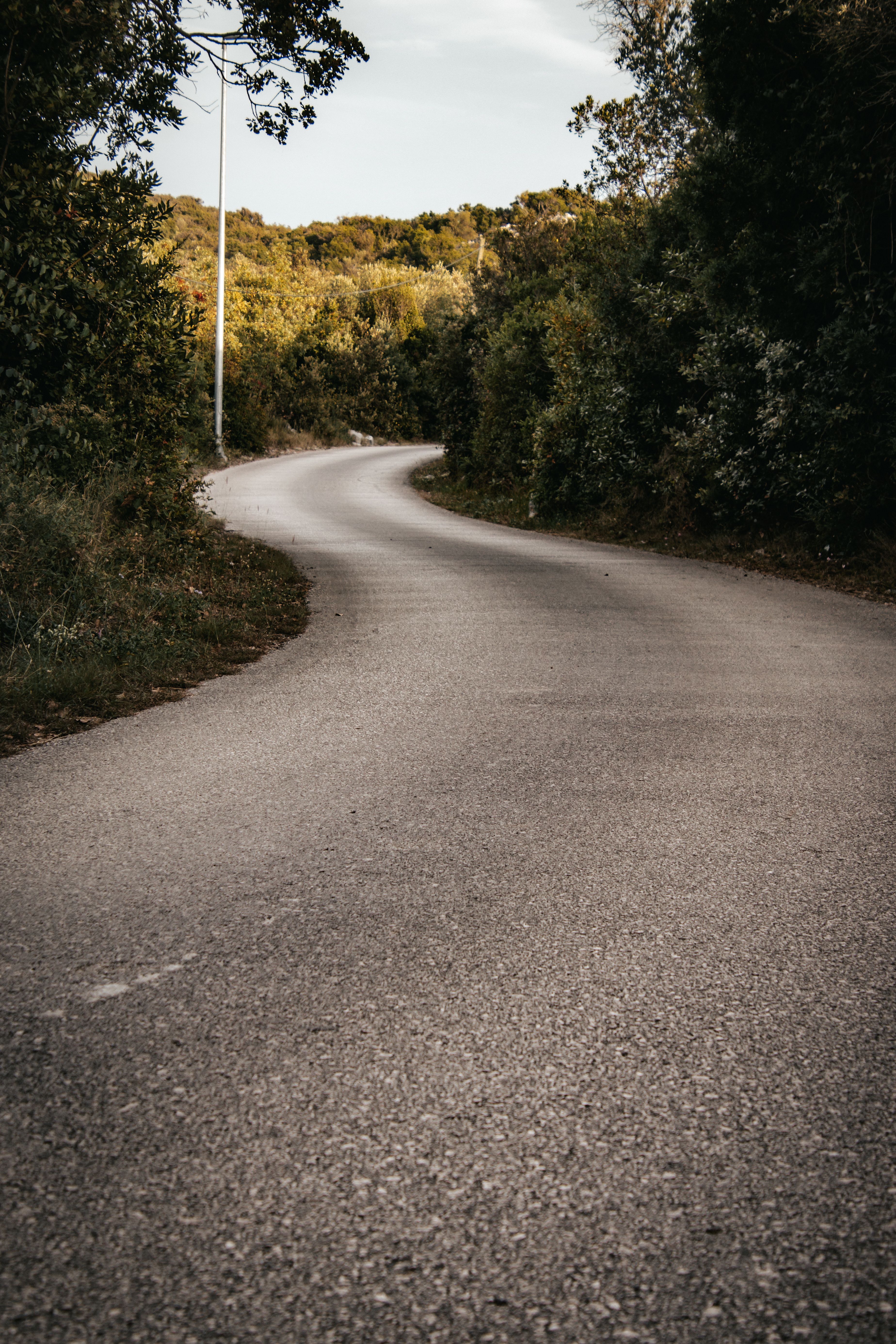 Beyond the Beaten Path: Why Choose Hidden Gems?