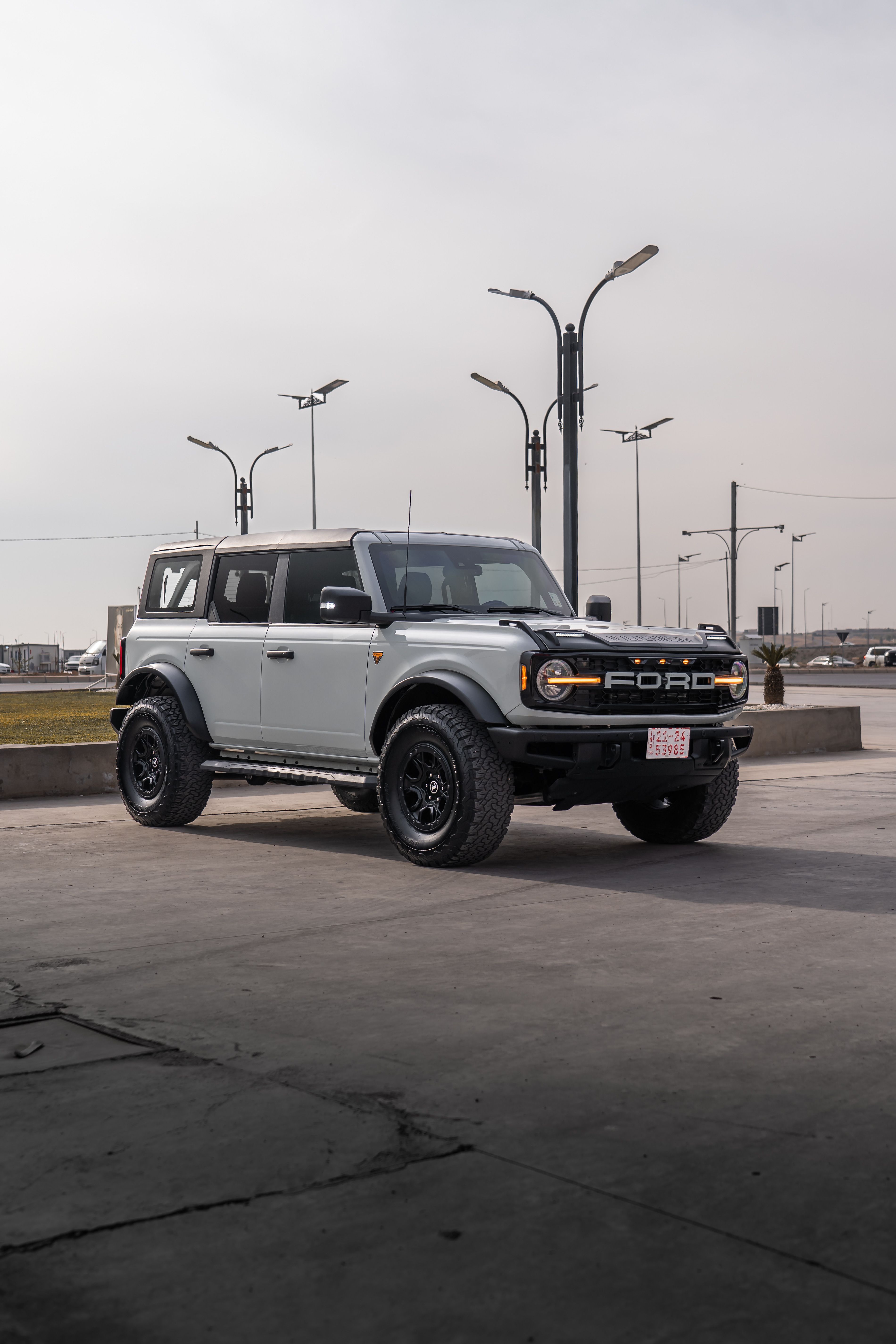 Ford Bronco SUV in Erbil Urban Setting · Free Stock Photo
