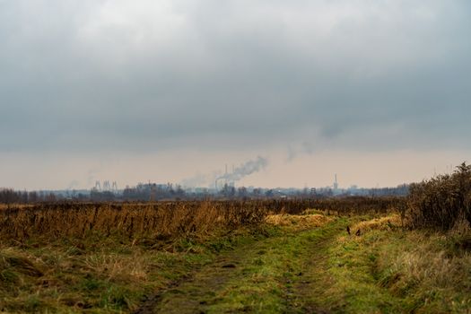 Ontario NDP Presses Ford Government Over Mystery Soot Falling on Hamilton