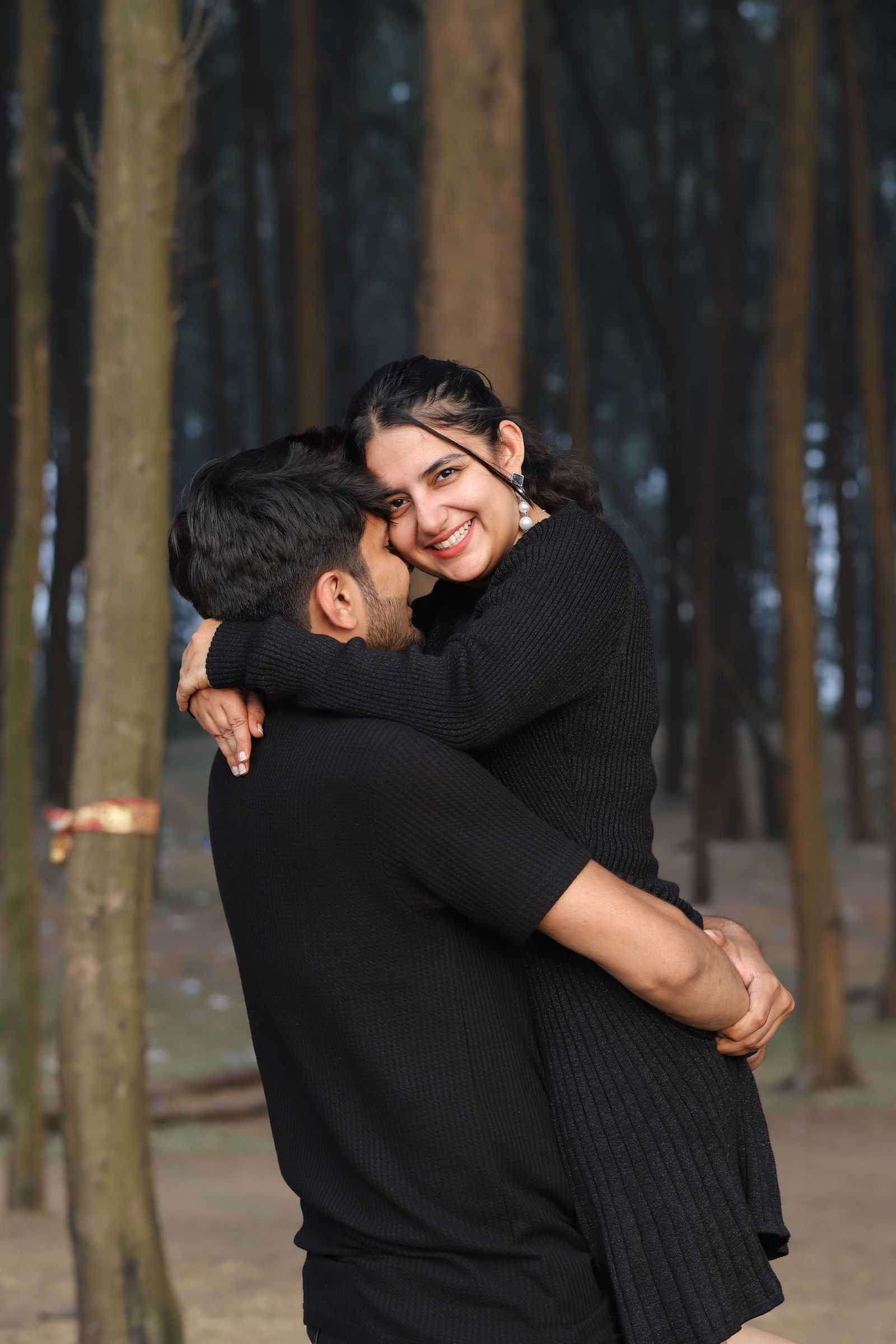 Hugging A Lod A Couple Hugging Each Other · Free Stock Photo