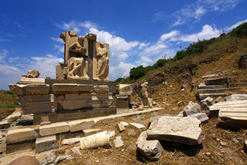 Free Stunning ancient ruins at Ephesus under a bright blue sky, showcasing historical architecture. Stock Photo