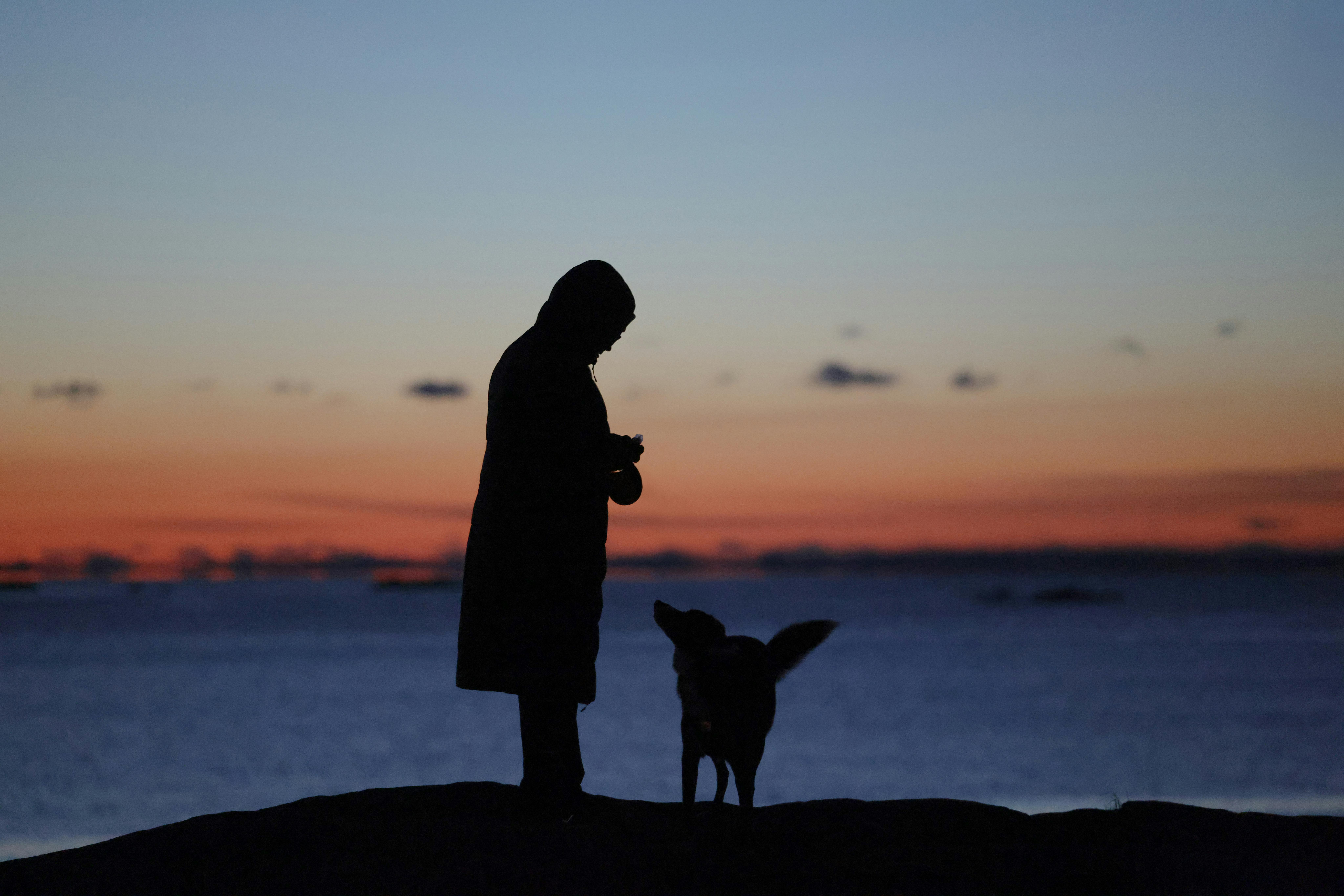 Surprising Benefits of Early Walking Commutes