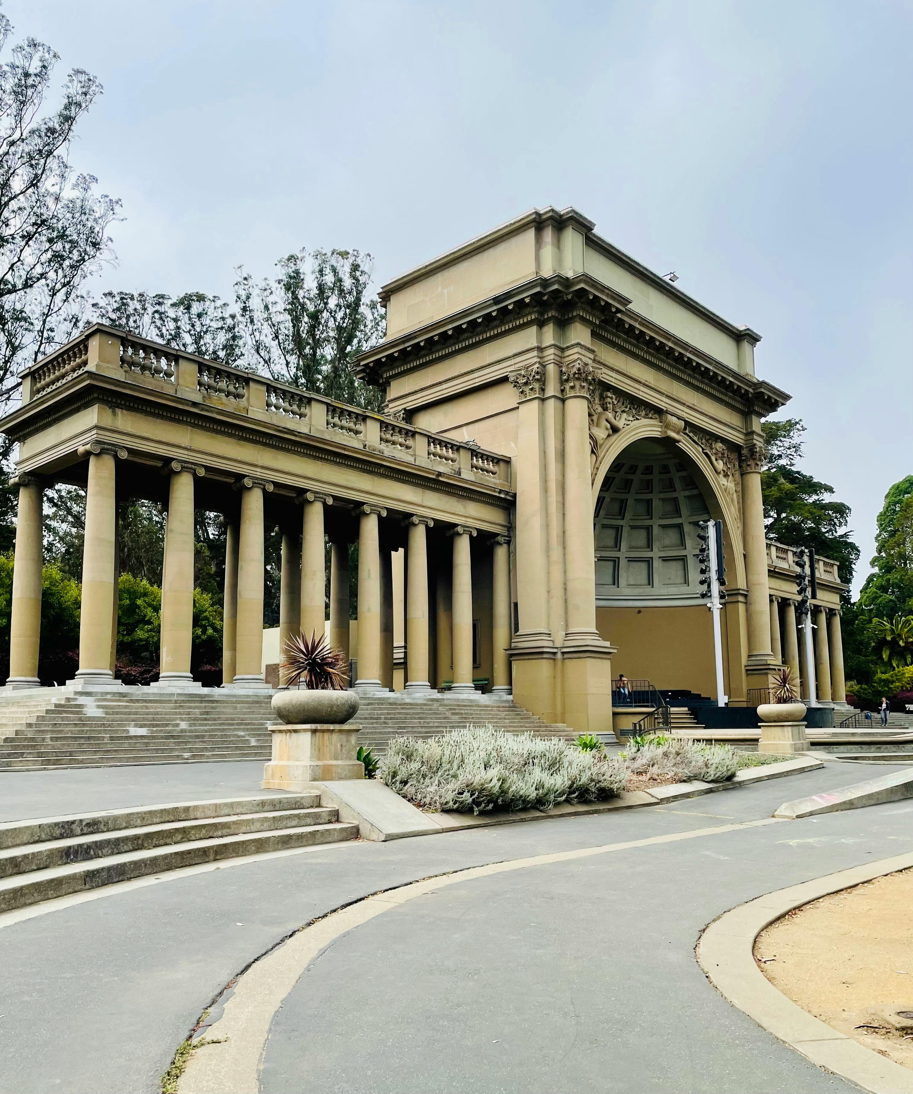 Kostenlos Ein atemberaubender Blick auf den historischen Spreckels Temple of Music im Golden Gate Park. Stock-Foto