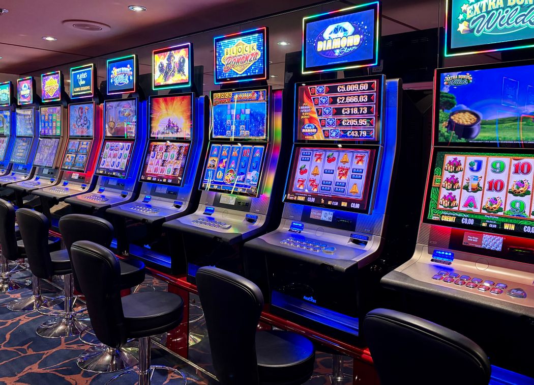 Online Casino: Spielautomaten und Live-Spiele im Überblick