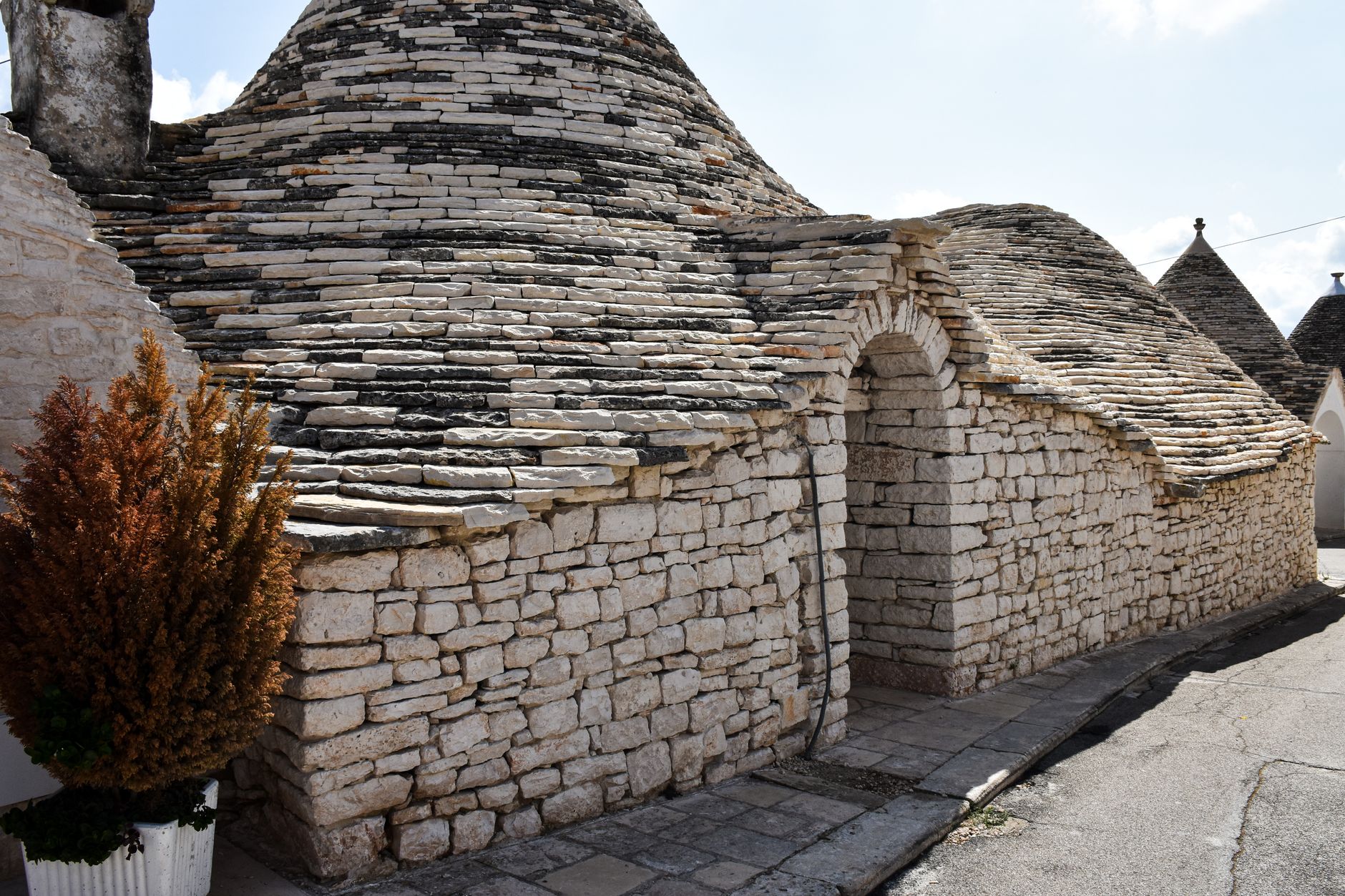 Alberobello Travel Guide: Puglia's Trulli District