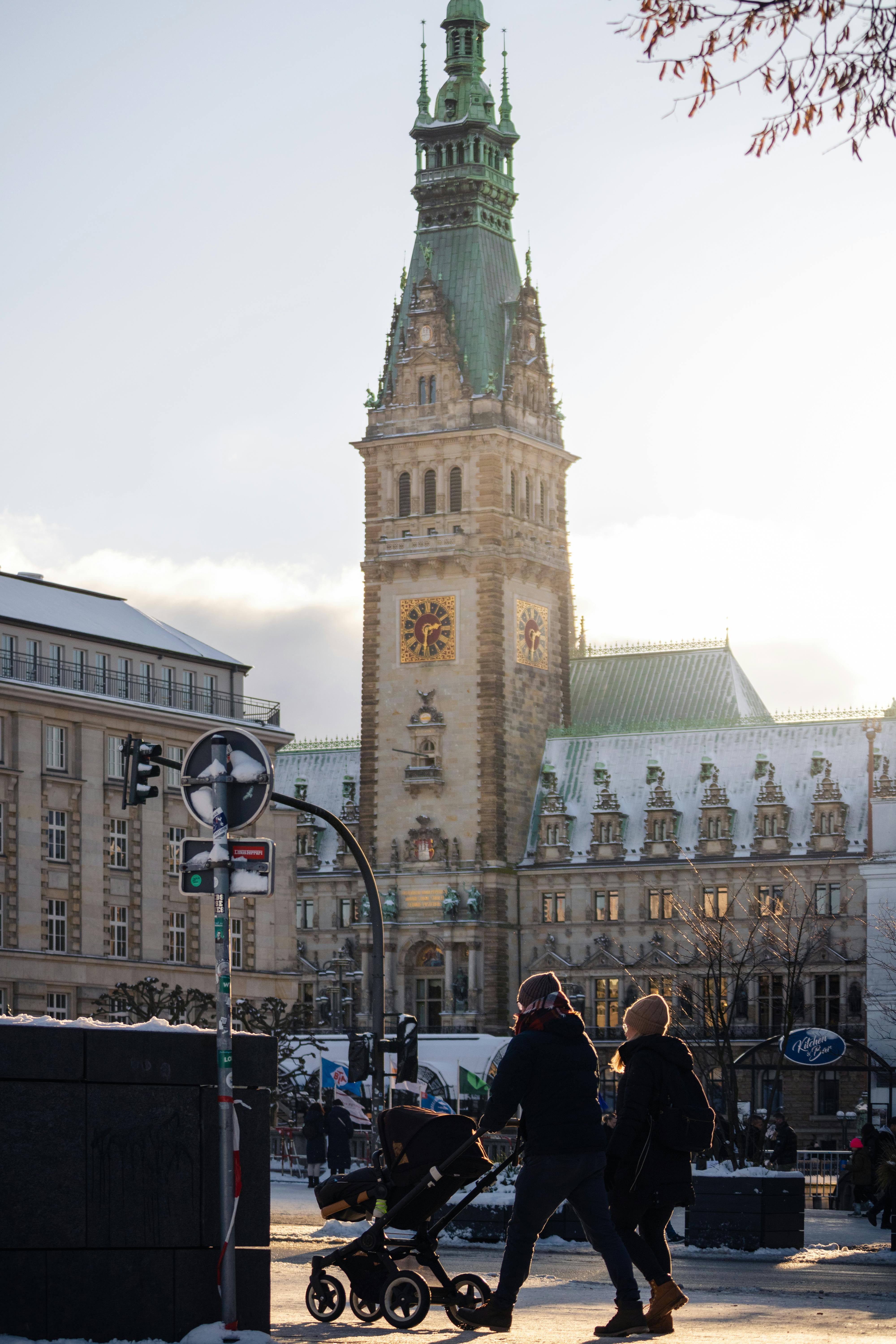 hamburg rathaus in winter with people strolling