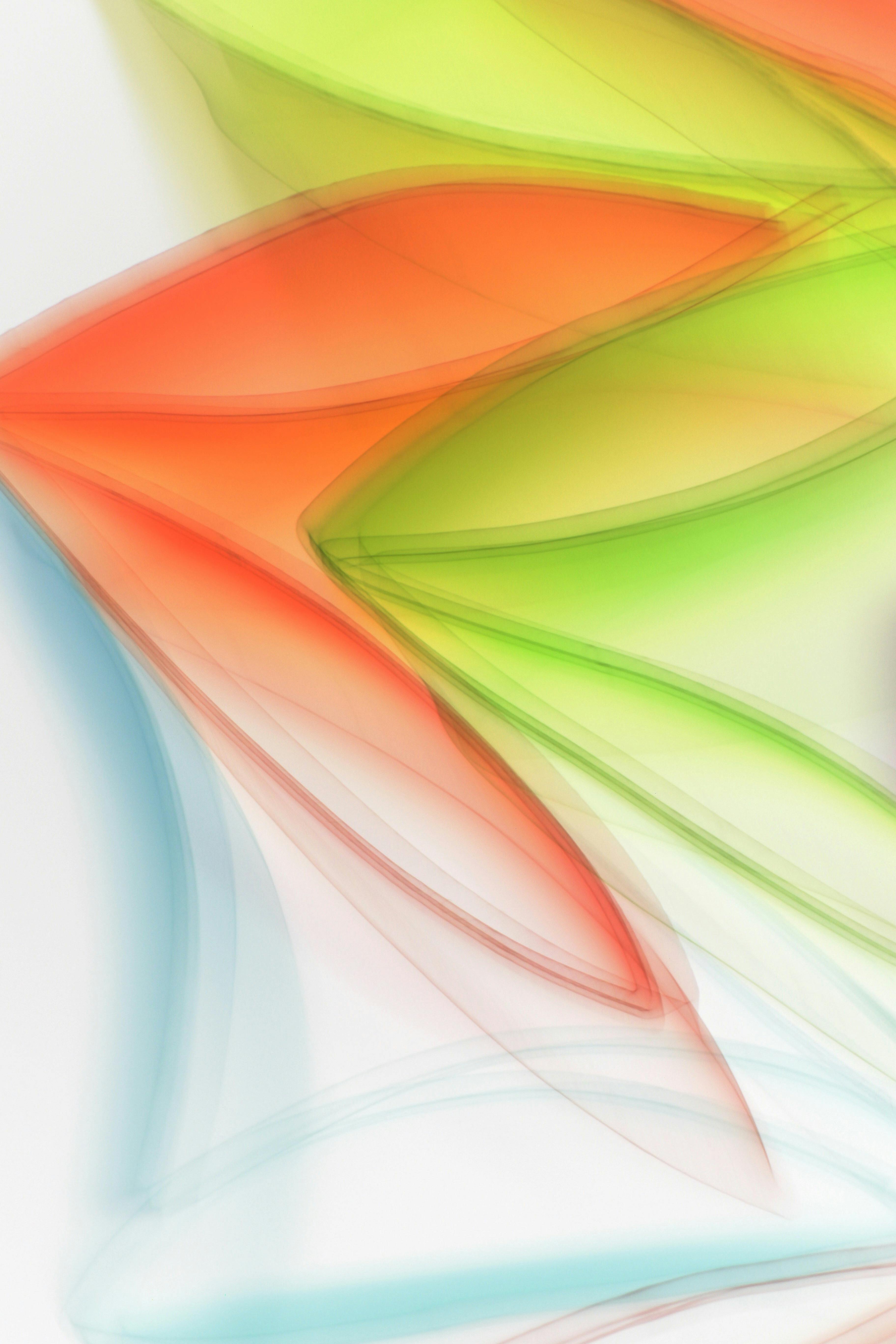 Zadarmo Dynamický a žiarivý abstraktný dizajn s tečúcimi farebnými vlnami zachytávajúcimi energiu a pohyb. Fotka z fotobanky