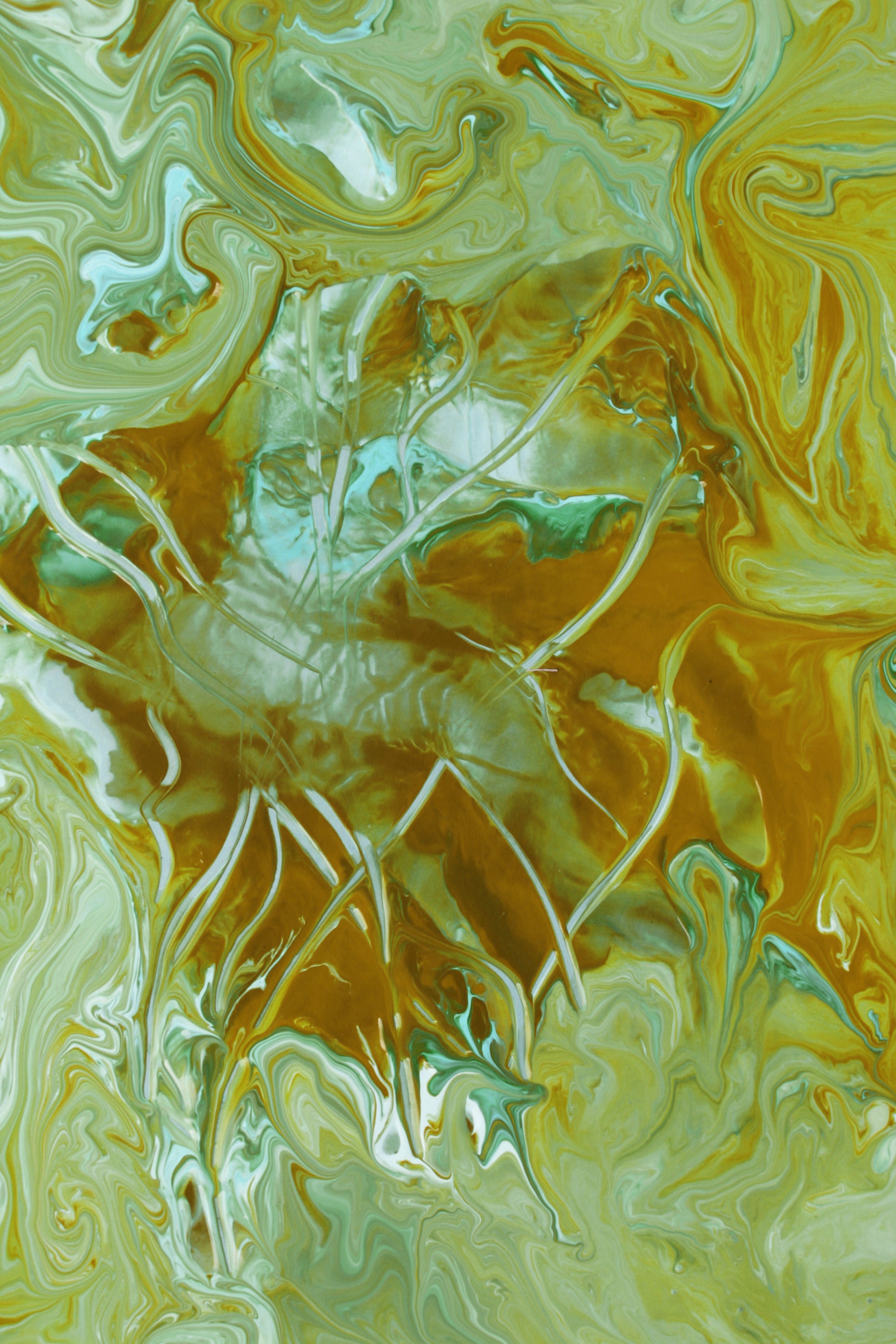 Vibrant Abstract Painting with Swirling Patterns · Free Stock Photo