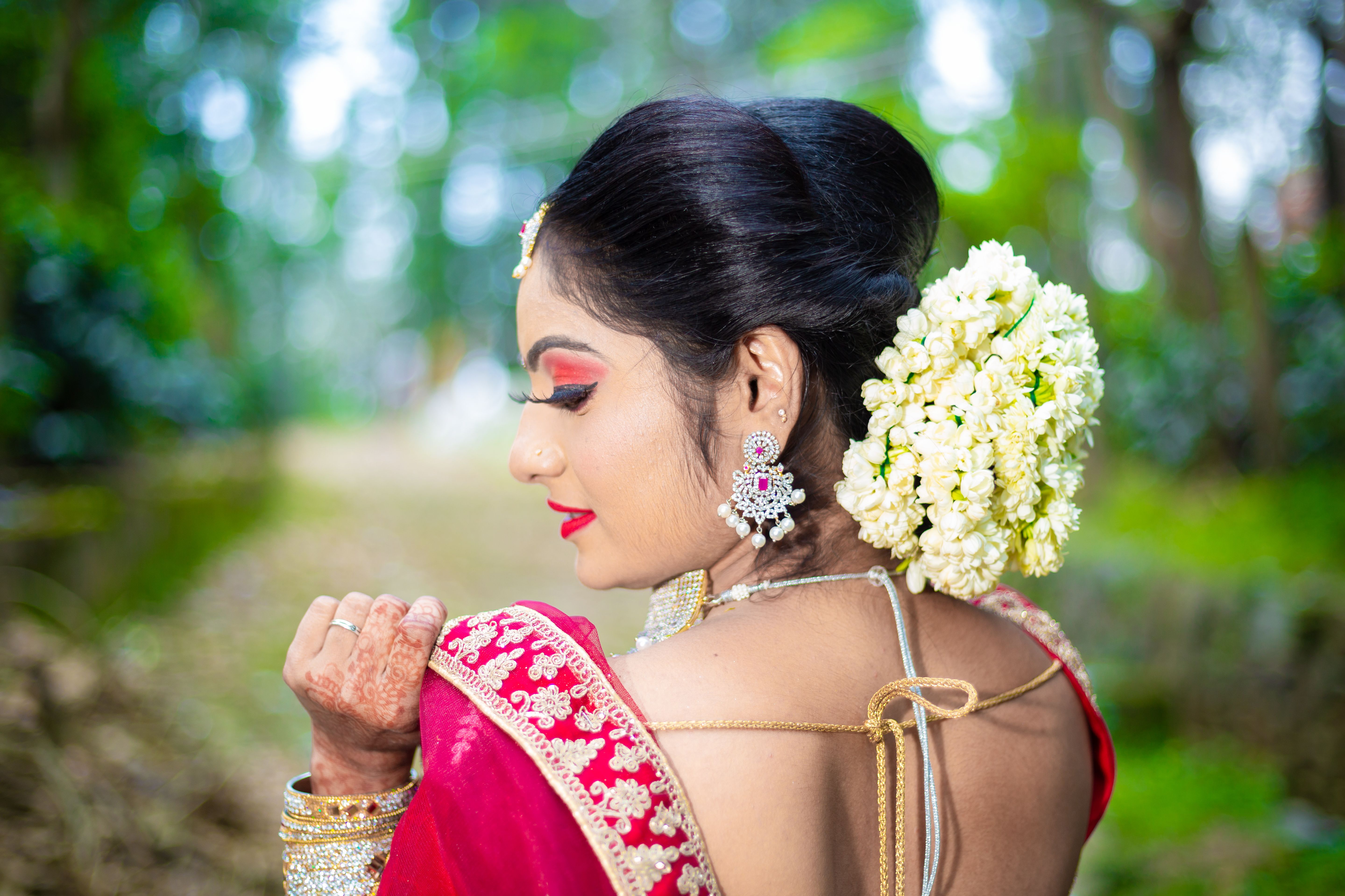 Elegant Woman in Traditional Indian Sari Outdoors · Free Stock Photo