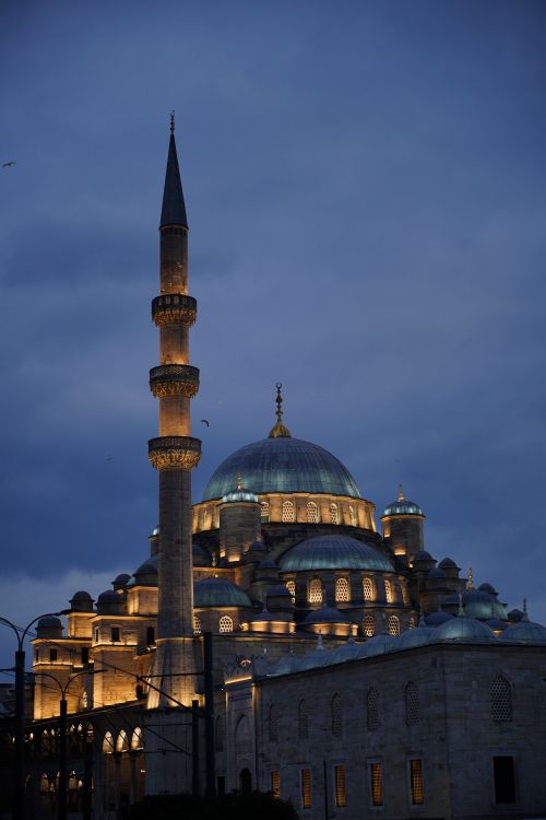 Free Stunning view of a grand mosque in Istanbul lit up beautifully at twilight. Stock Photo