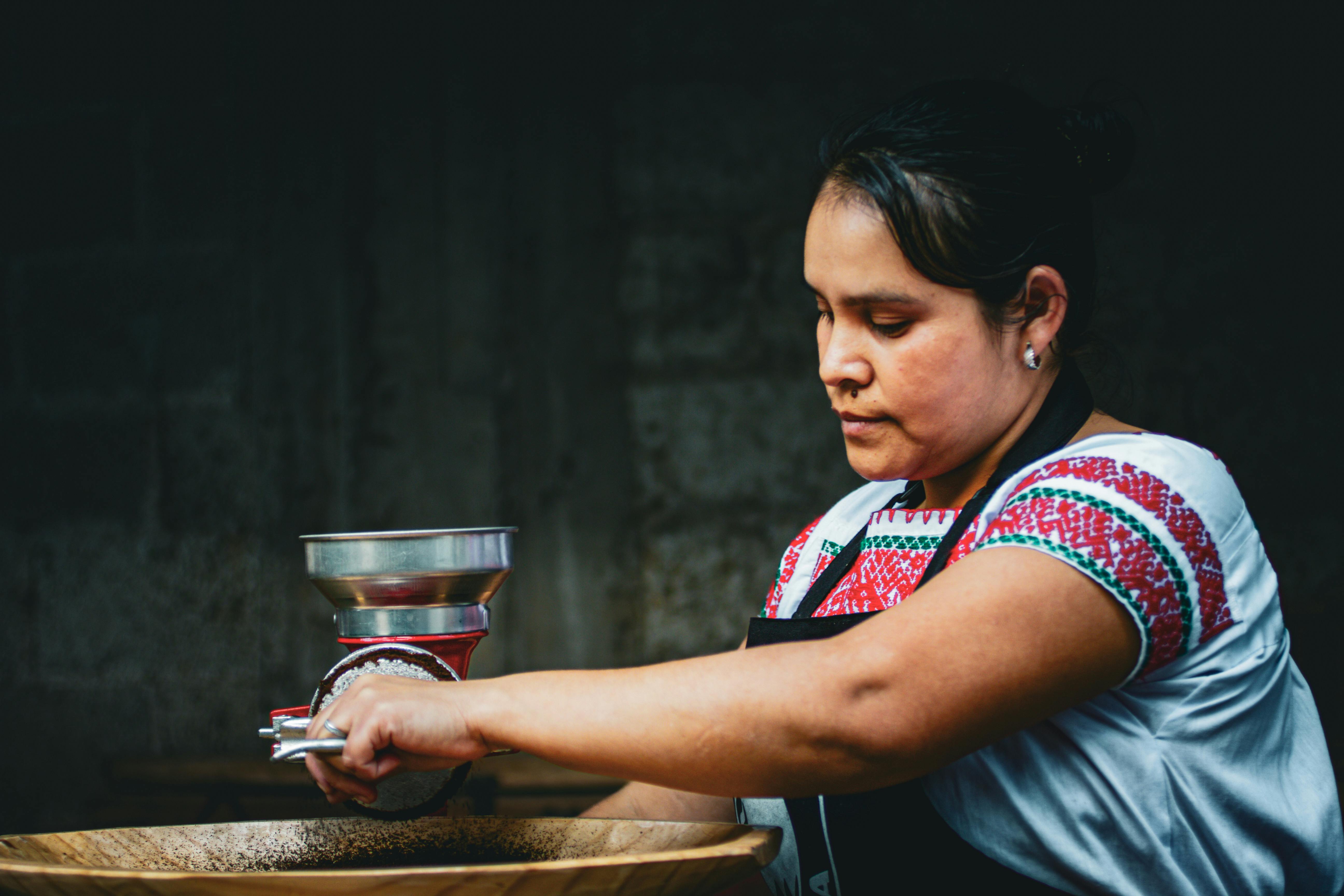 How to Grind Coffee Beans Without a Coffee Grinder