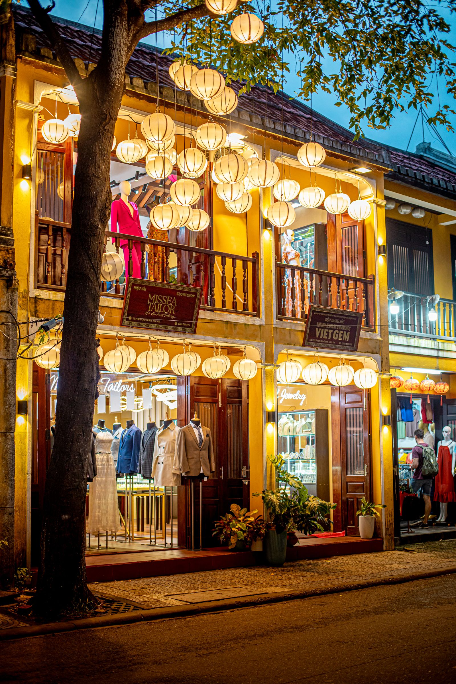 Hoi An by evening lantern light