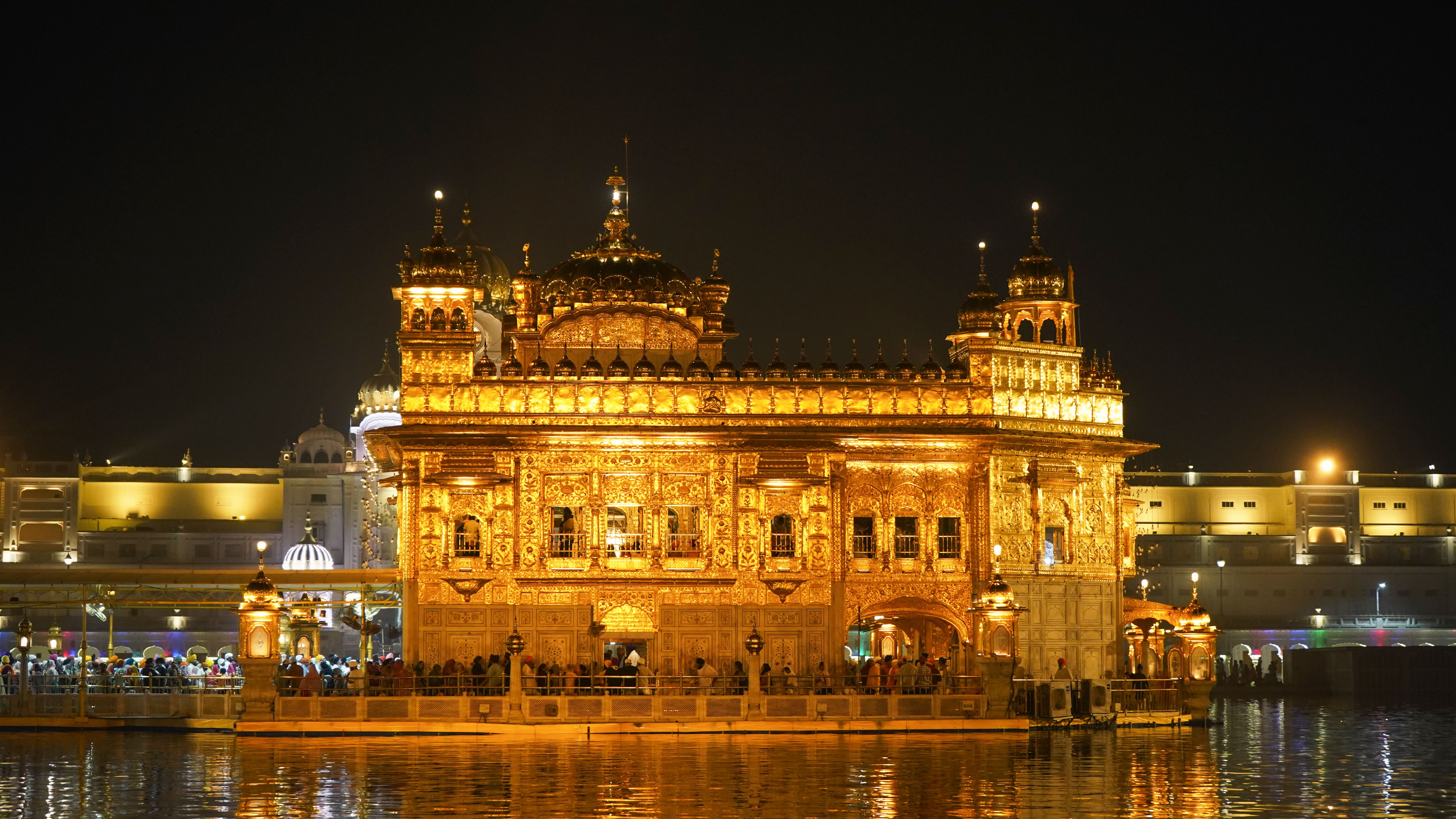 Himachal with Amritsar Tour Package