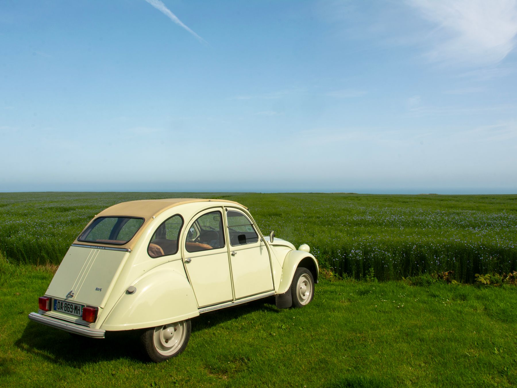 London to Gillingham — removal van on the motorway for a long-distance move