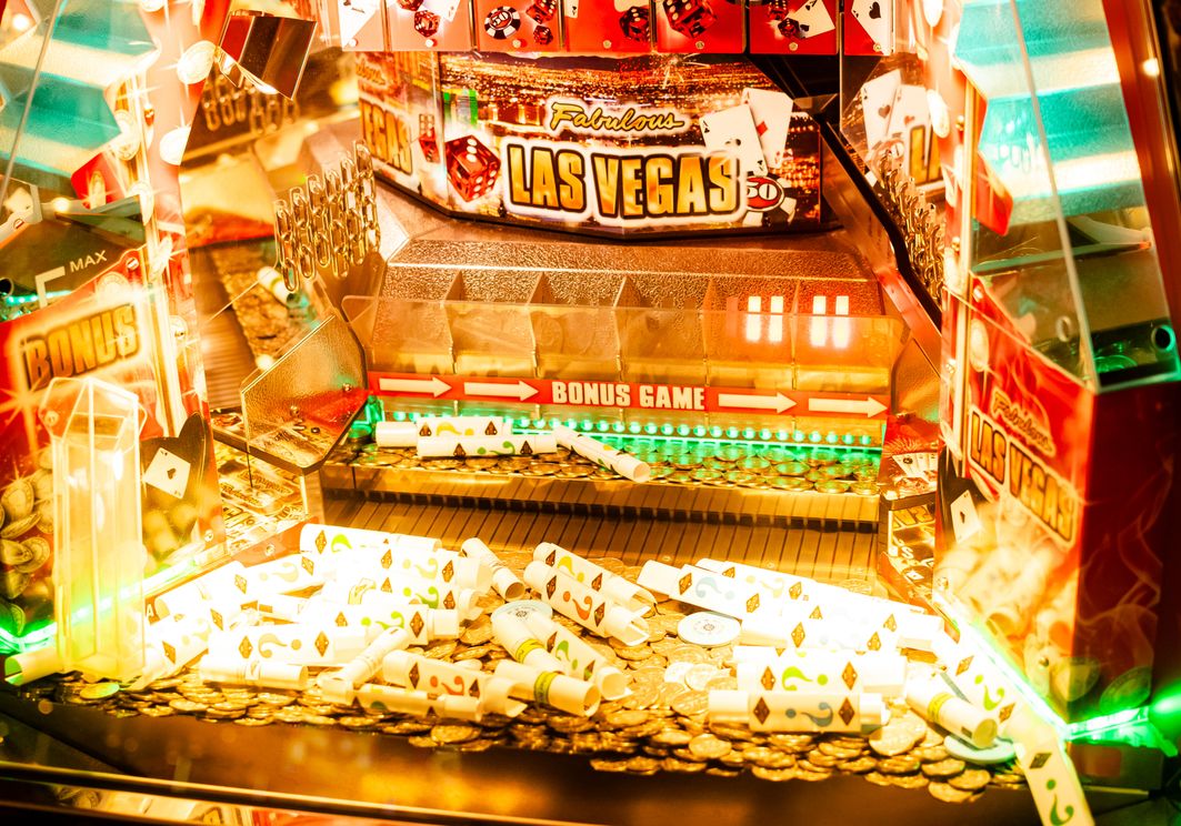 Online Casino: Spielautomaten und Live-Spiele im Überblick