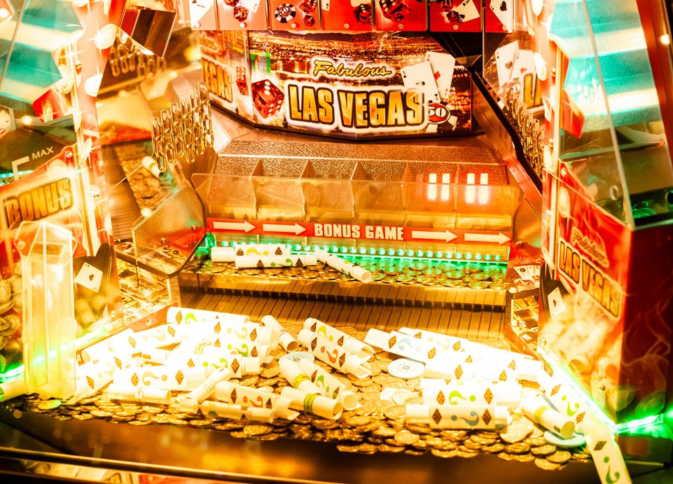 Online Casino: Spielautomaten und Live-Spiele im Überblick