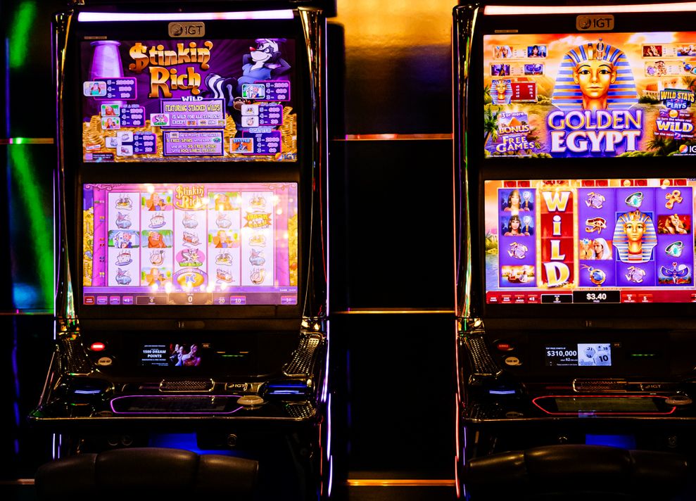Online Casino: Spielautomaten und Live-Spiele im Überblick