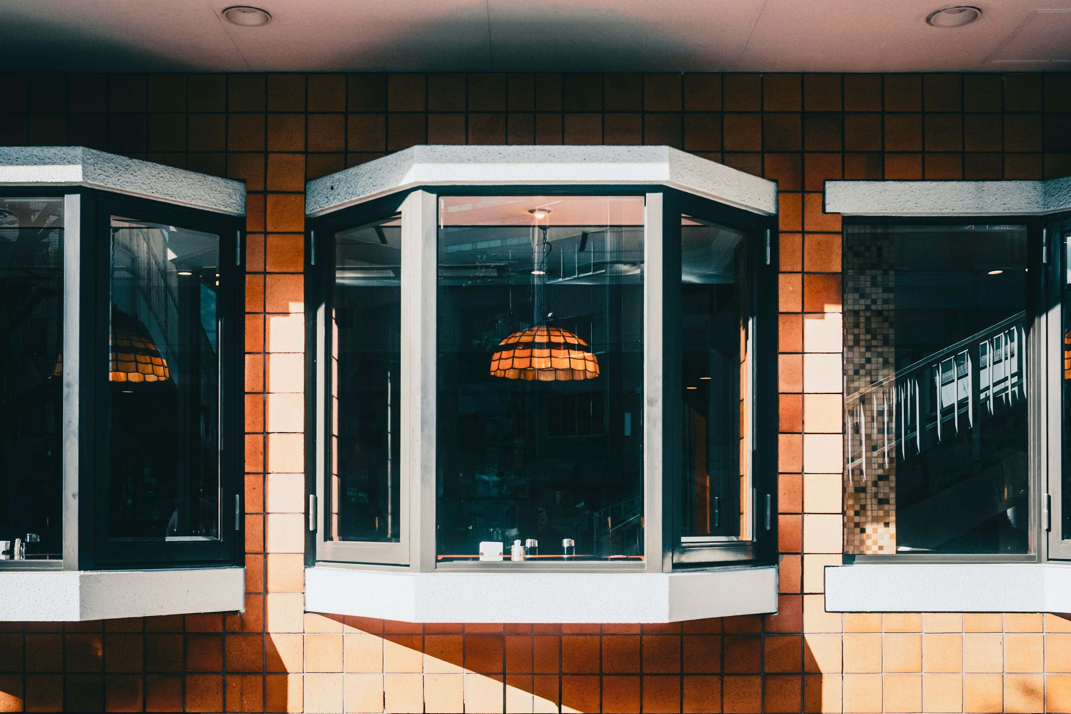 fitment architecture e‑commerce accuracy — Photo by Kuan-yu Huang on Pexels