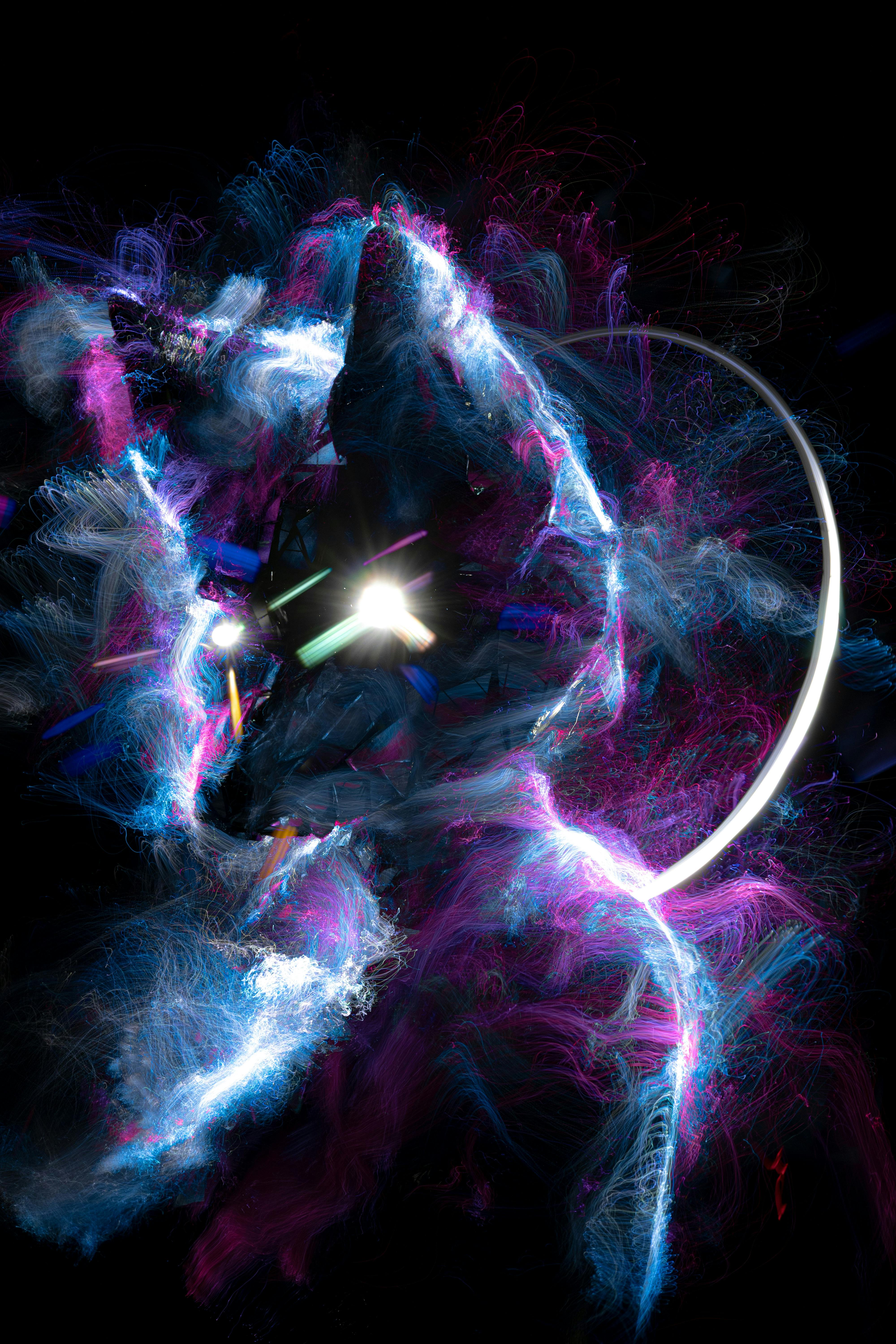 Abstract Vivid Light Trails in Motion Artwork · Free Stock Photo