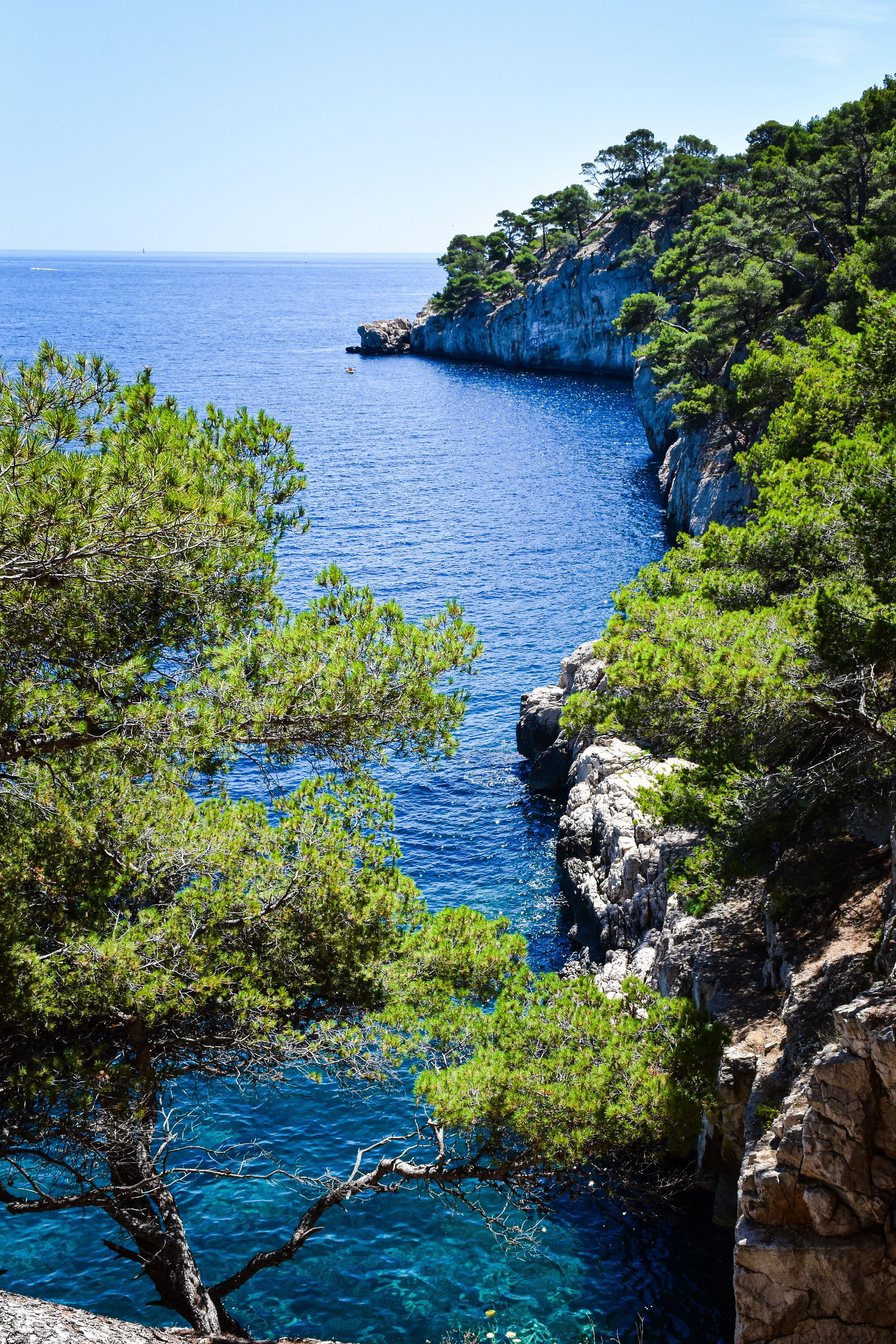 Couverture : Why live in Saint-Cyr-sur-Mer: seven timeless reasons