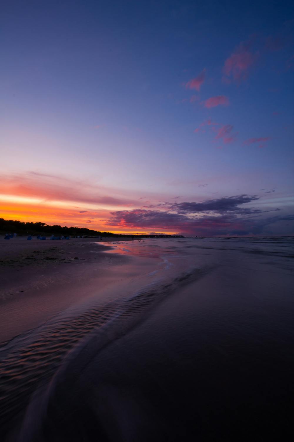 Scenic Photo Of Beach During Dawn · Free Stock Photo
