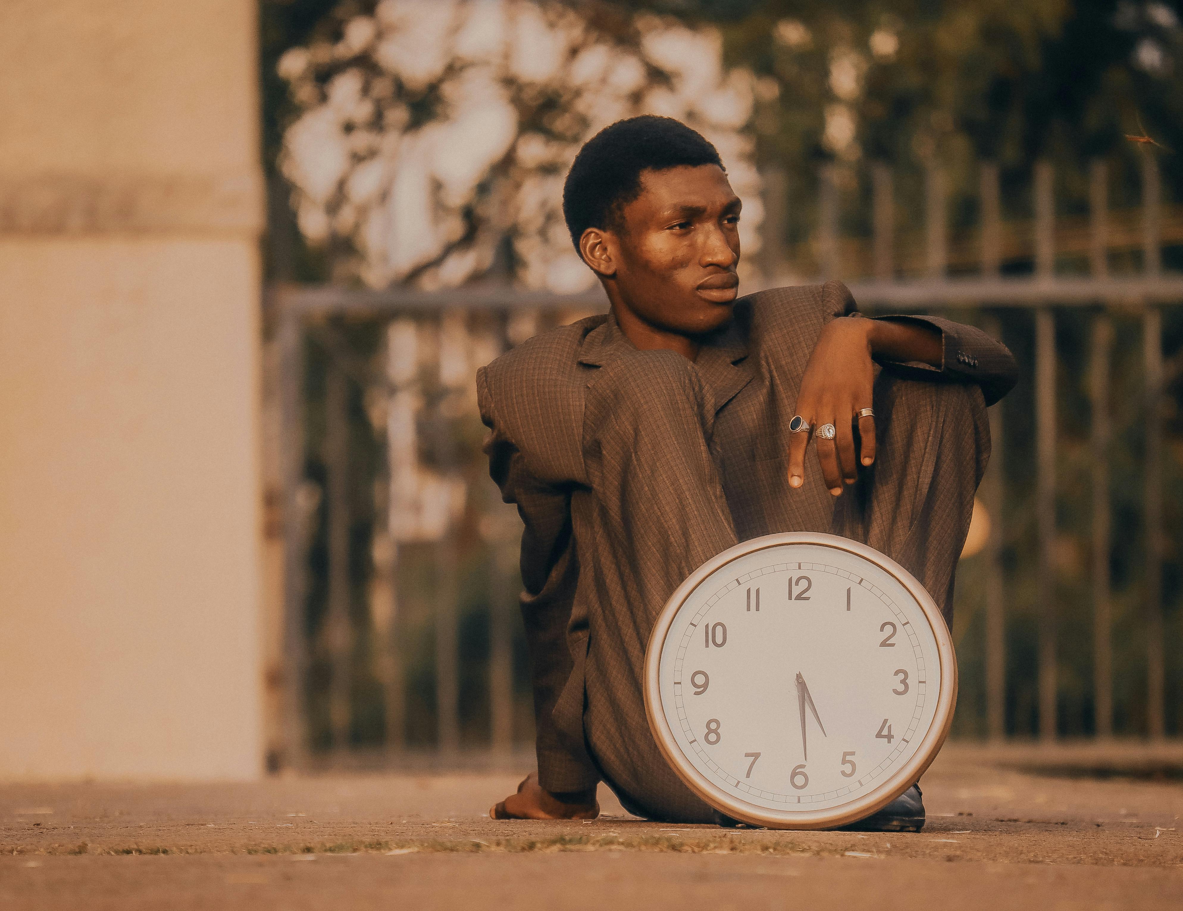 Boosting productivity and wellbeing through time management: evidence-based strategies for higher education and workforce dev