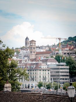 Beautiful cityscape of Zürich showcasing its historic architecture and scenic views.