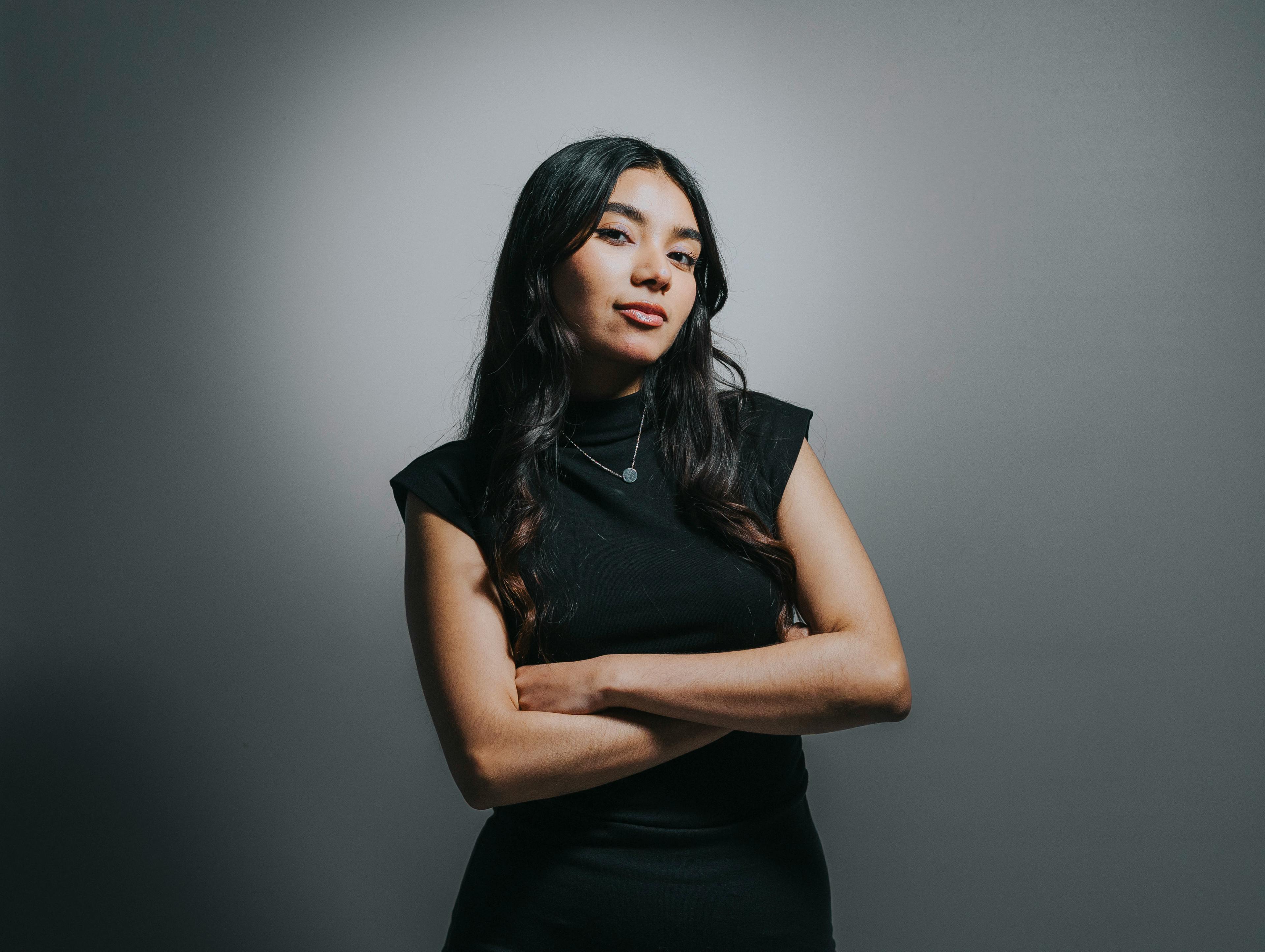 Sutton Stracke looking confident and empowered - Sutton Stracke's Net Worth