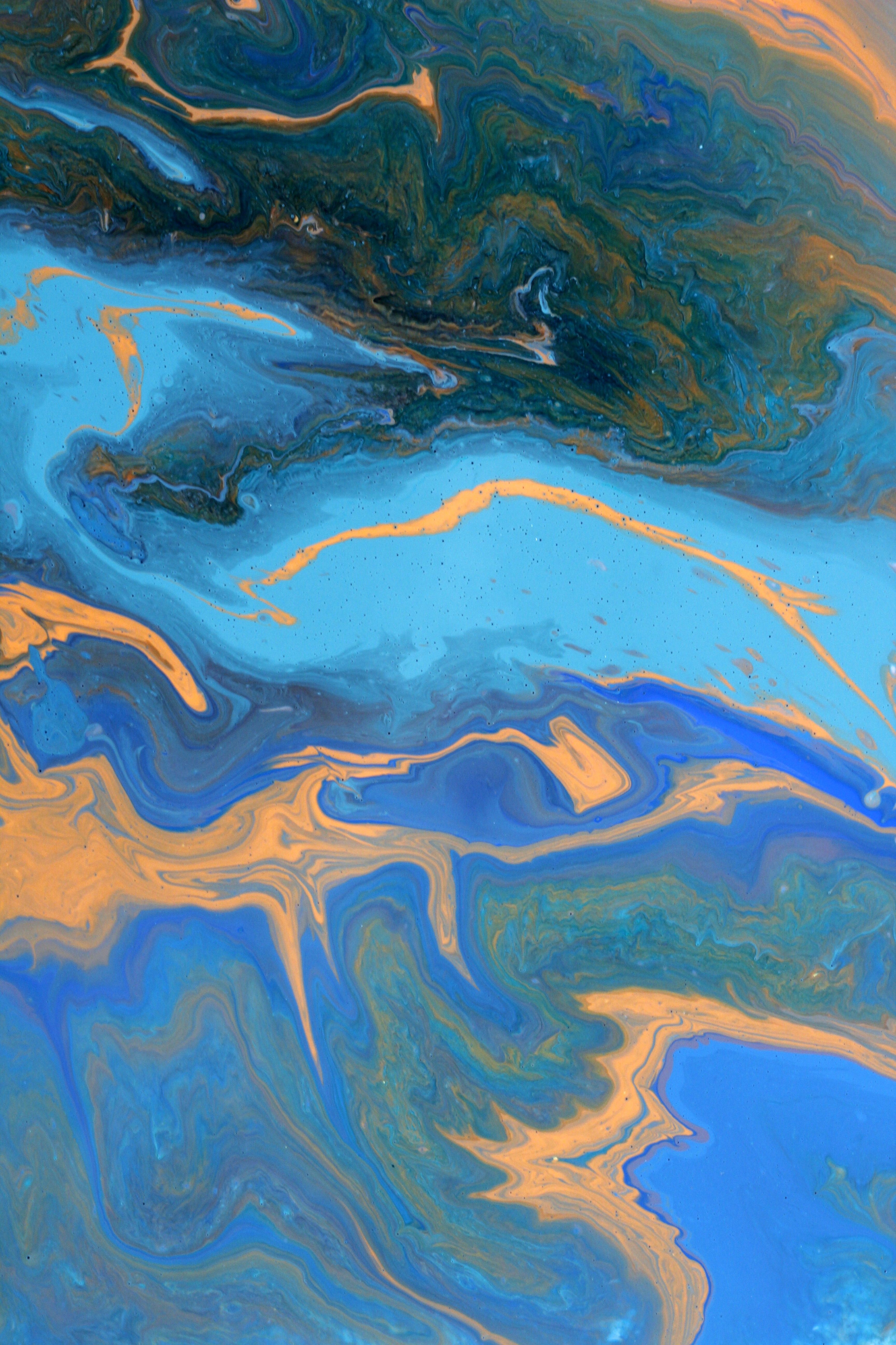 Abstract Fluid Art with Blue and Orange Swirls · Free Stock Photo