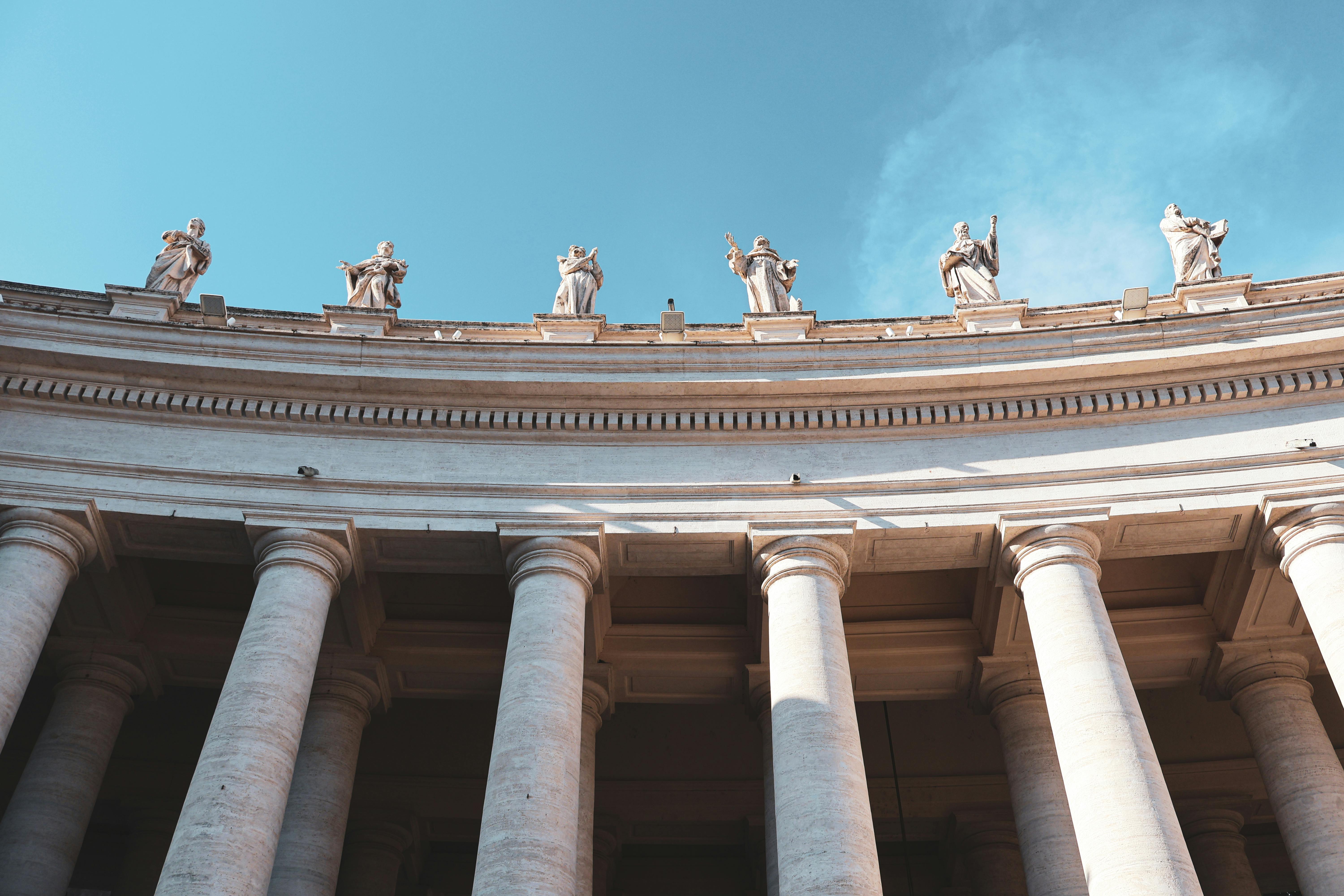 Cada vez que el Vaticano ha advertido del peligro de una tecnología, esa tecnología ha acabado cambiando el mundo. Le toca a la IA