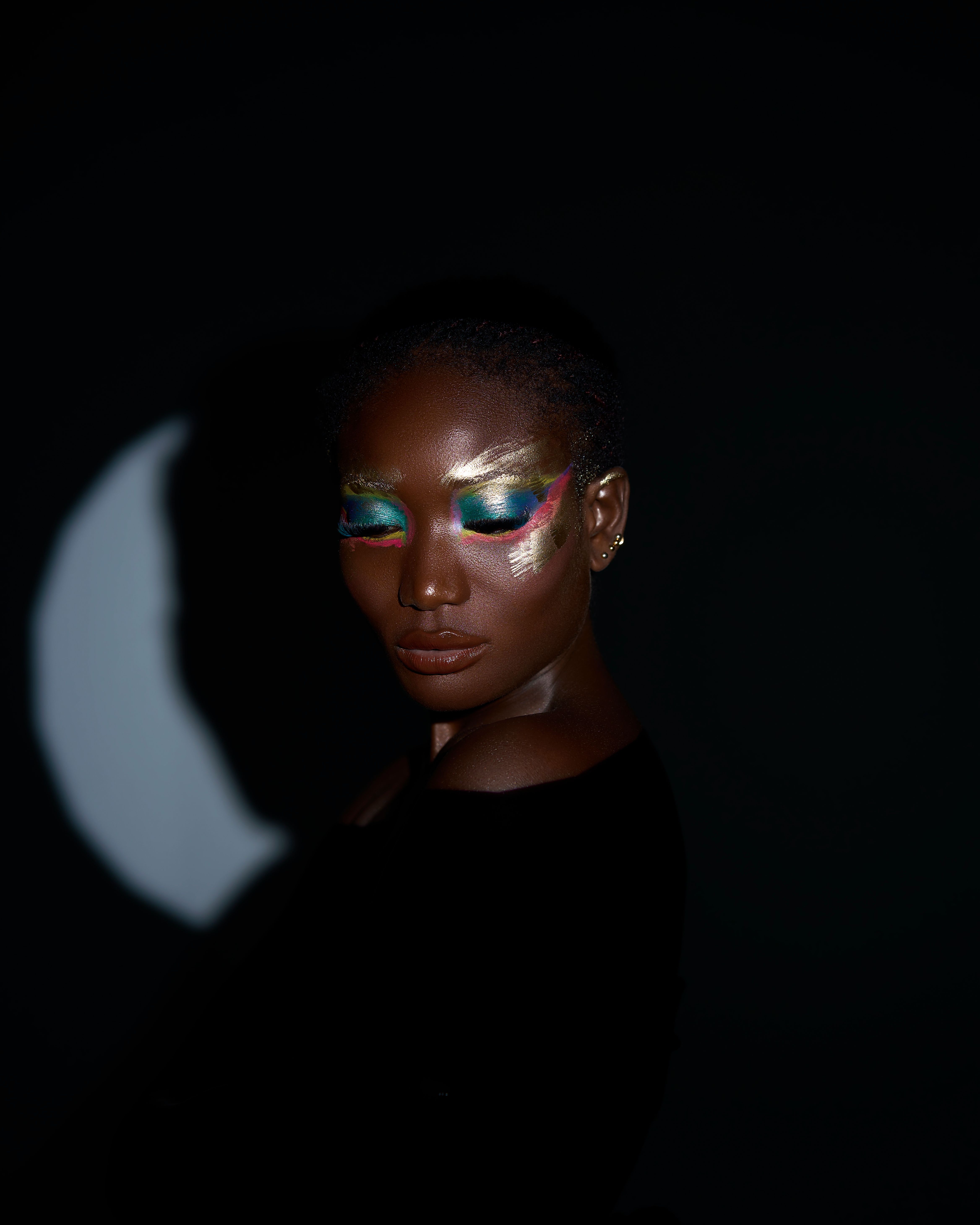 DesolFaces Artistic Beauty